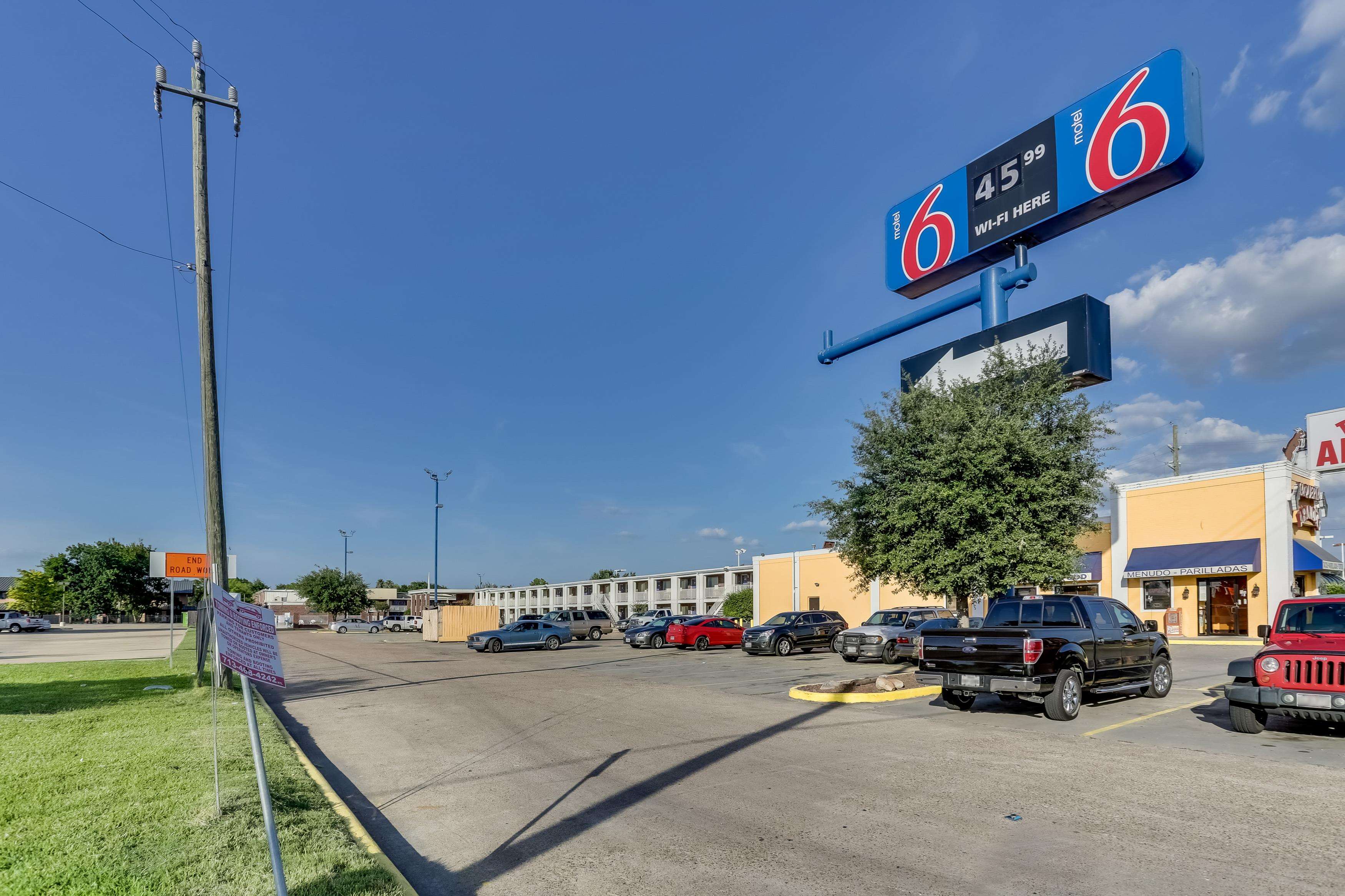 Red Roof Inn Houston - Jersey Village