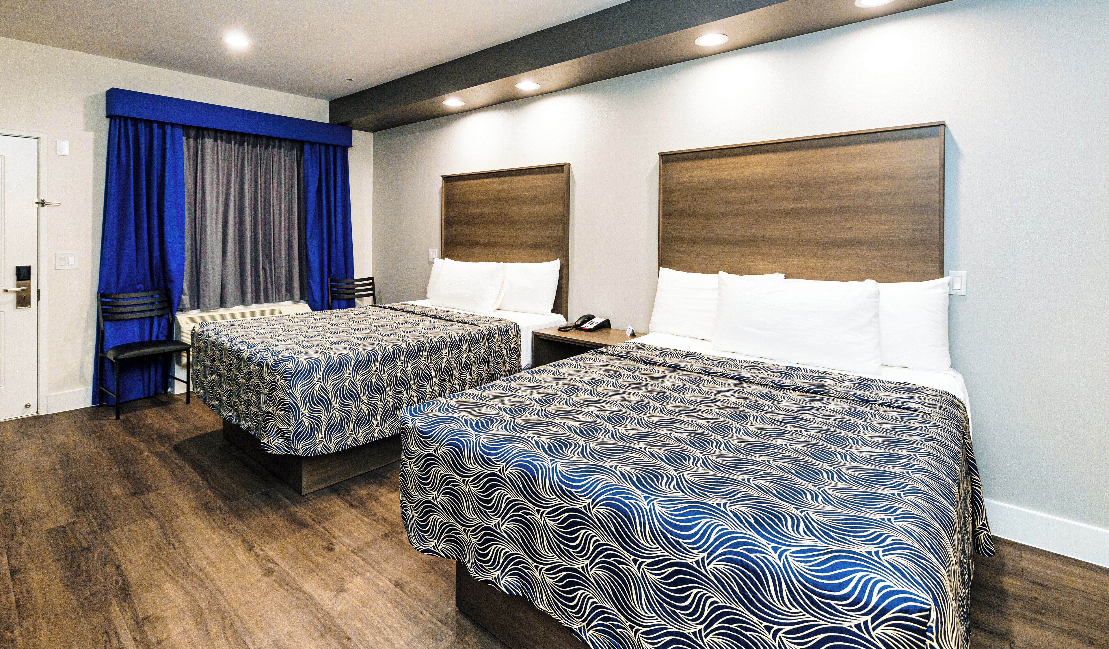 Palace Inn Blue Edgebrook