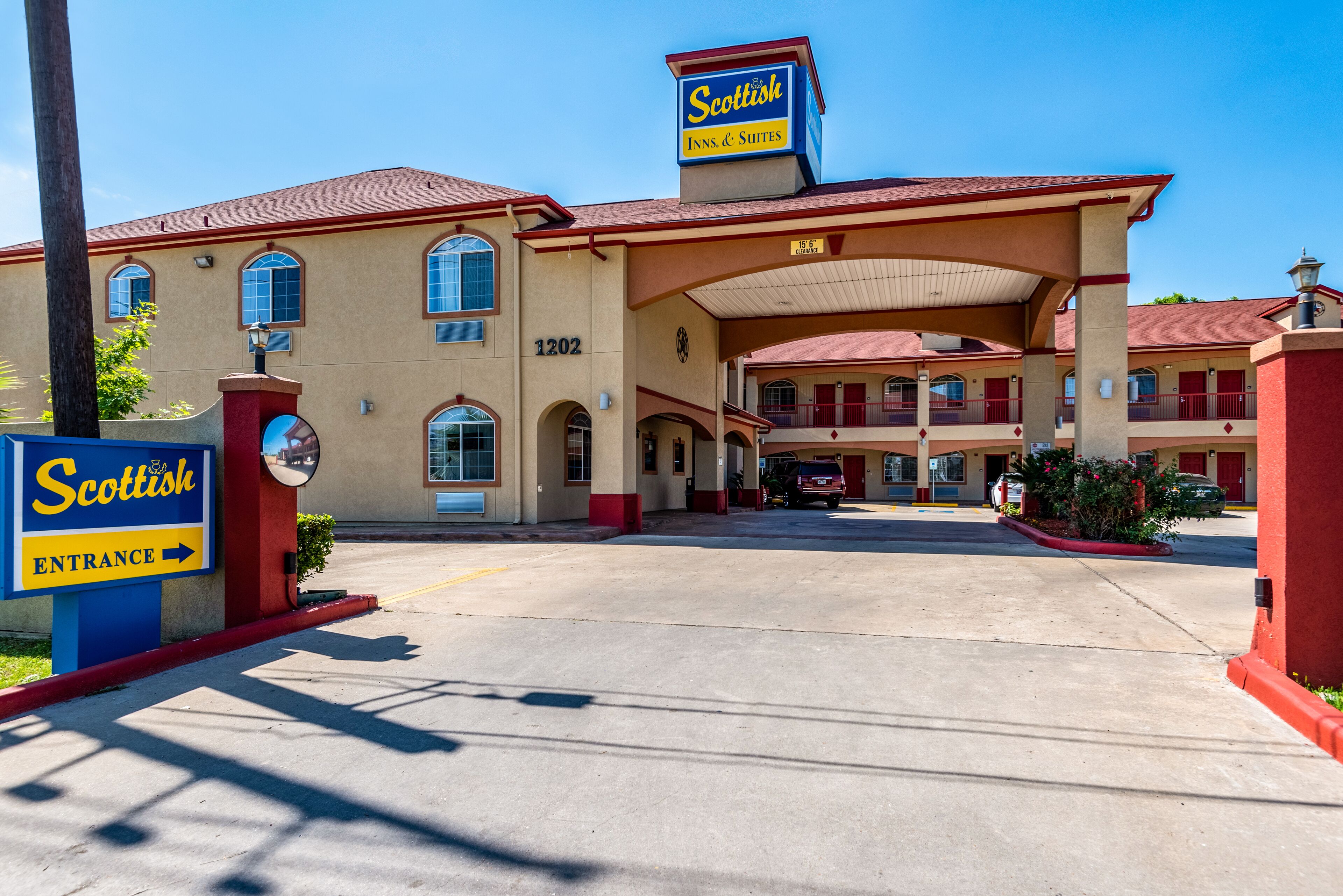 Scottish Inns & Suites IAH Airport South