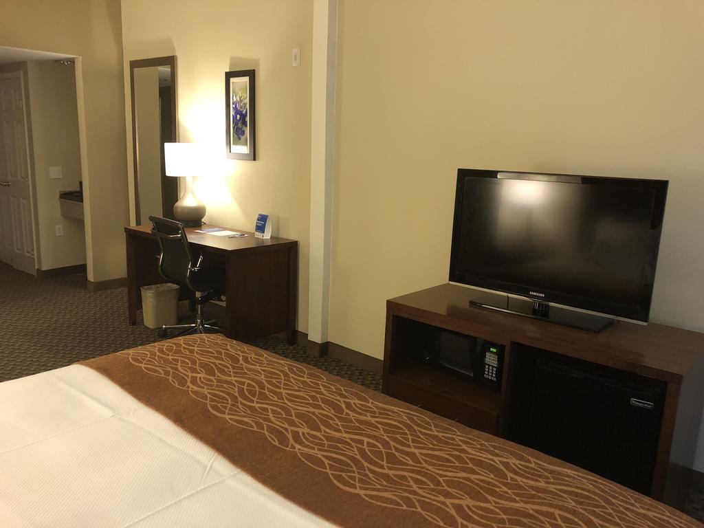 Comfort Inn & Suites SW Houston Sugarland
