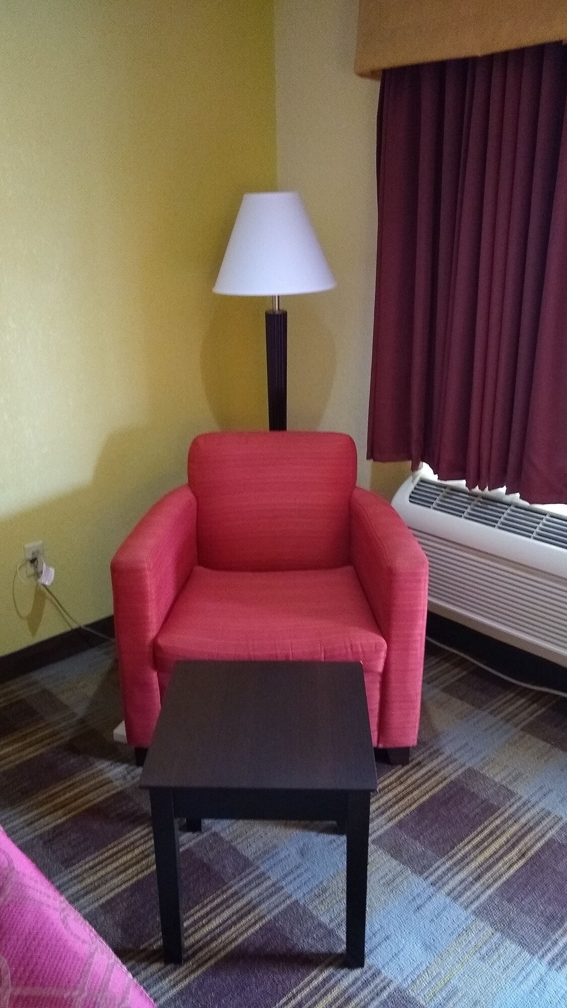 Econo Lodge Inn & Suites West - Energy Corridor