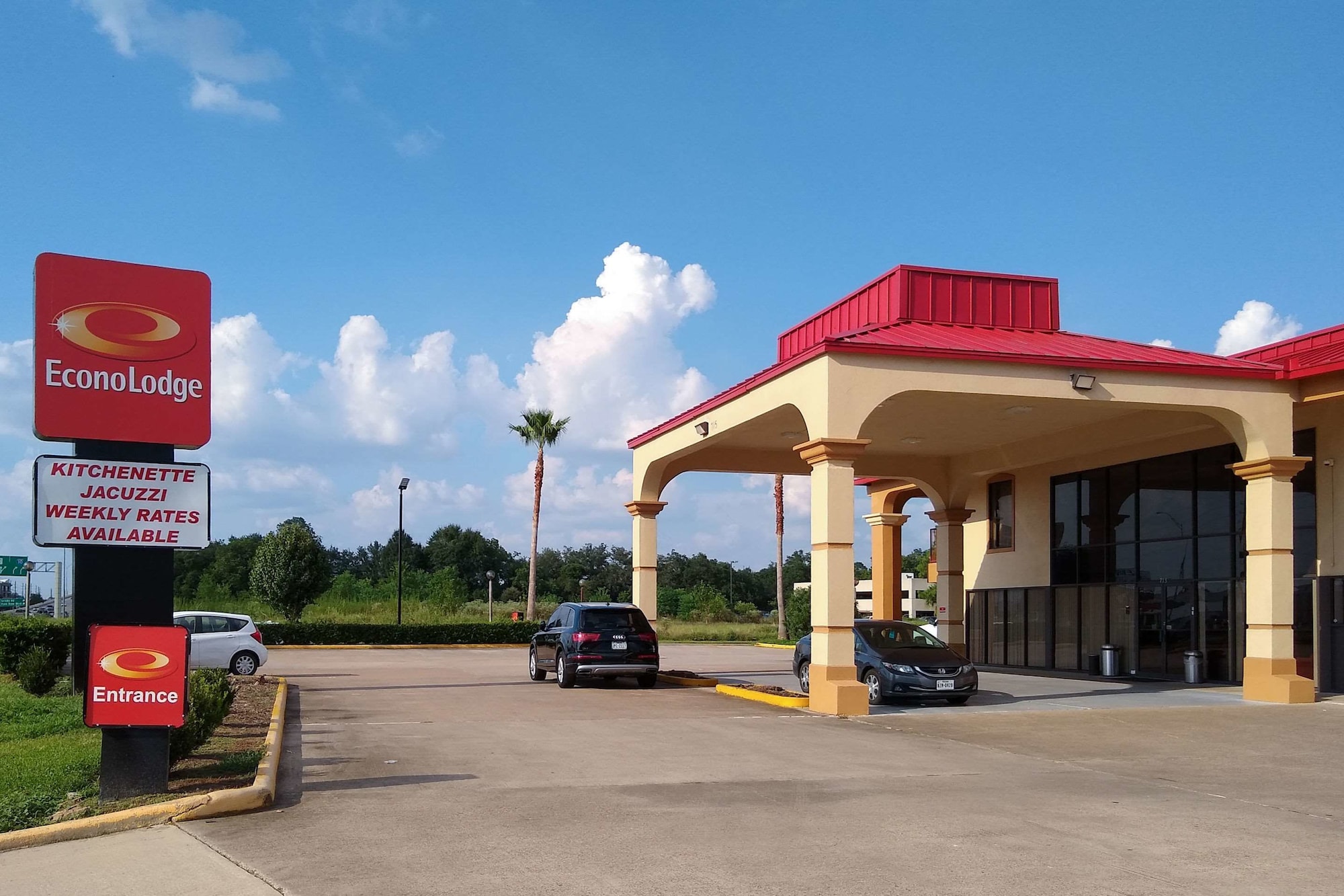 Econo Lodge Inn & Suites West - Energy Corridor
