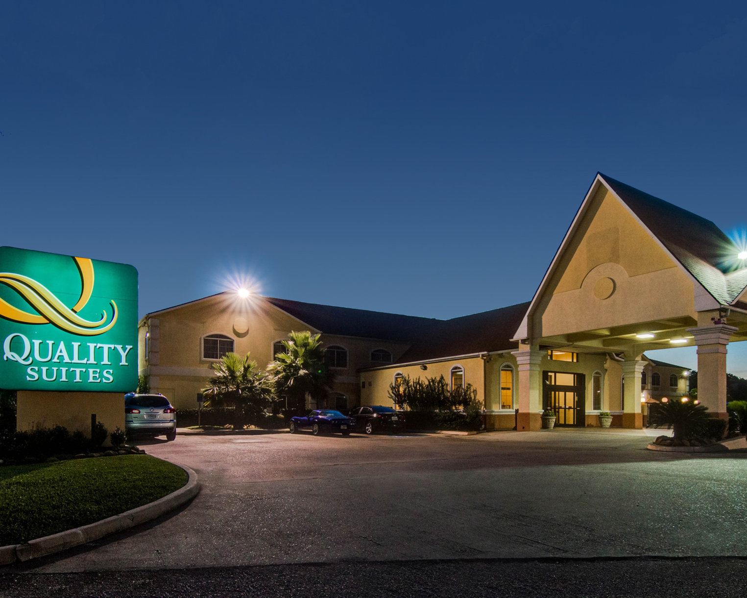 Quality Suites North