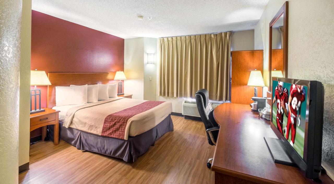 GreenTree Inn Houston Iah Airport