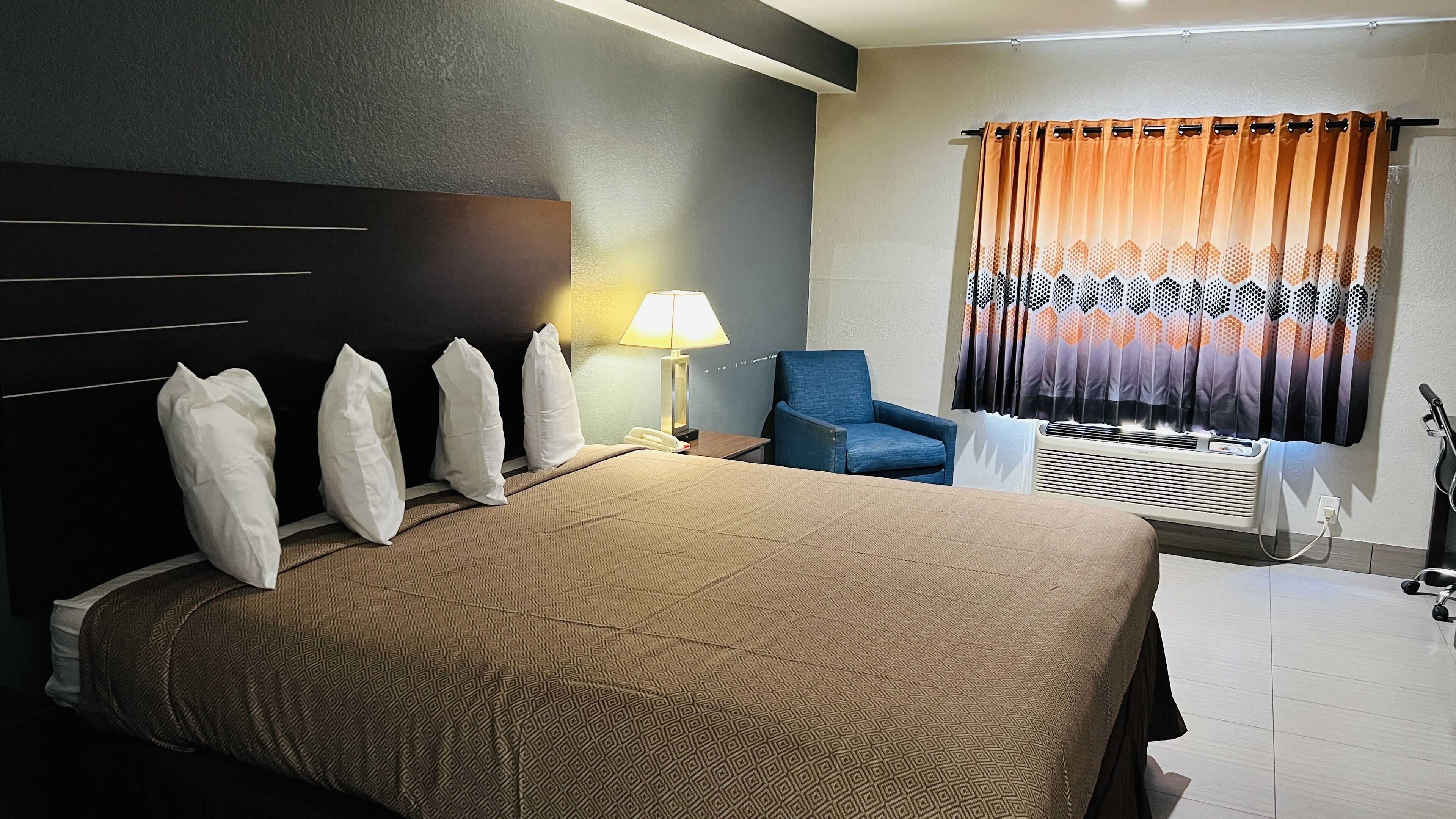 Regency Inn & Suites I-10 East Houston