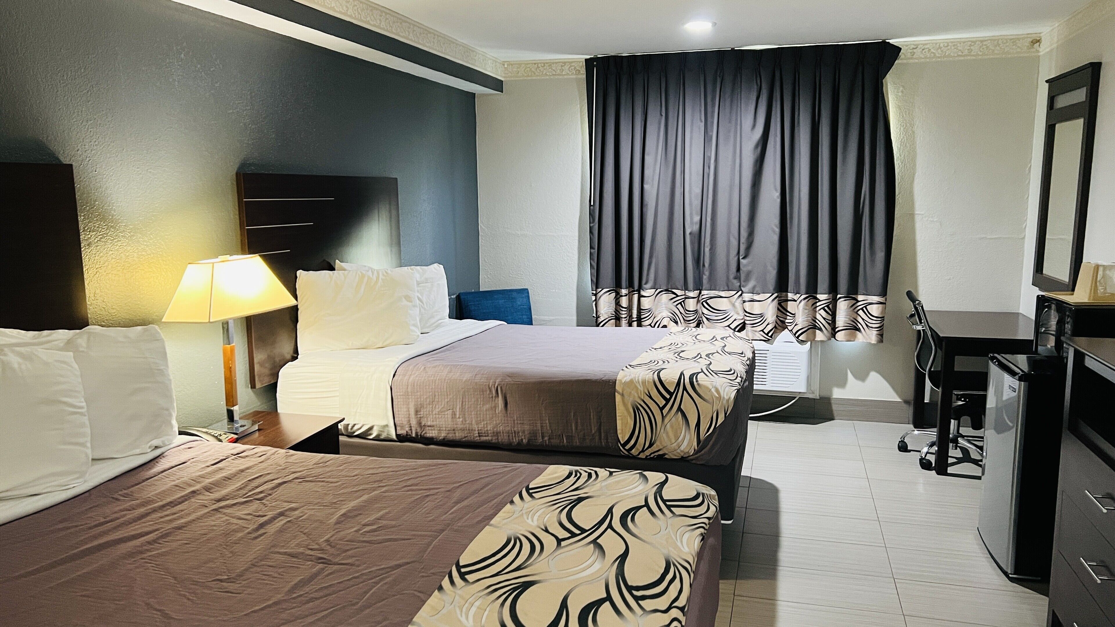 Regency Inn & Suites I-10 East Houston