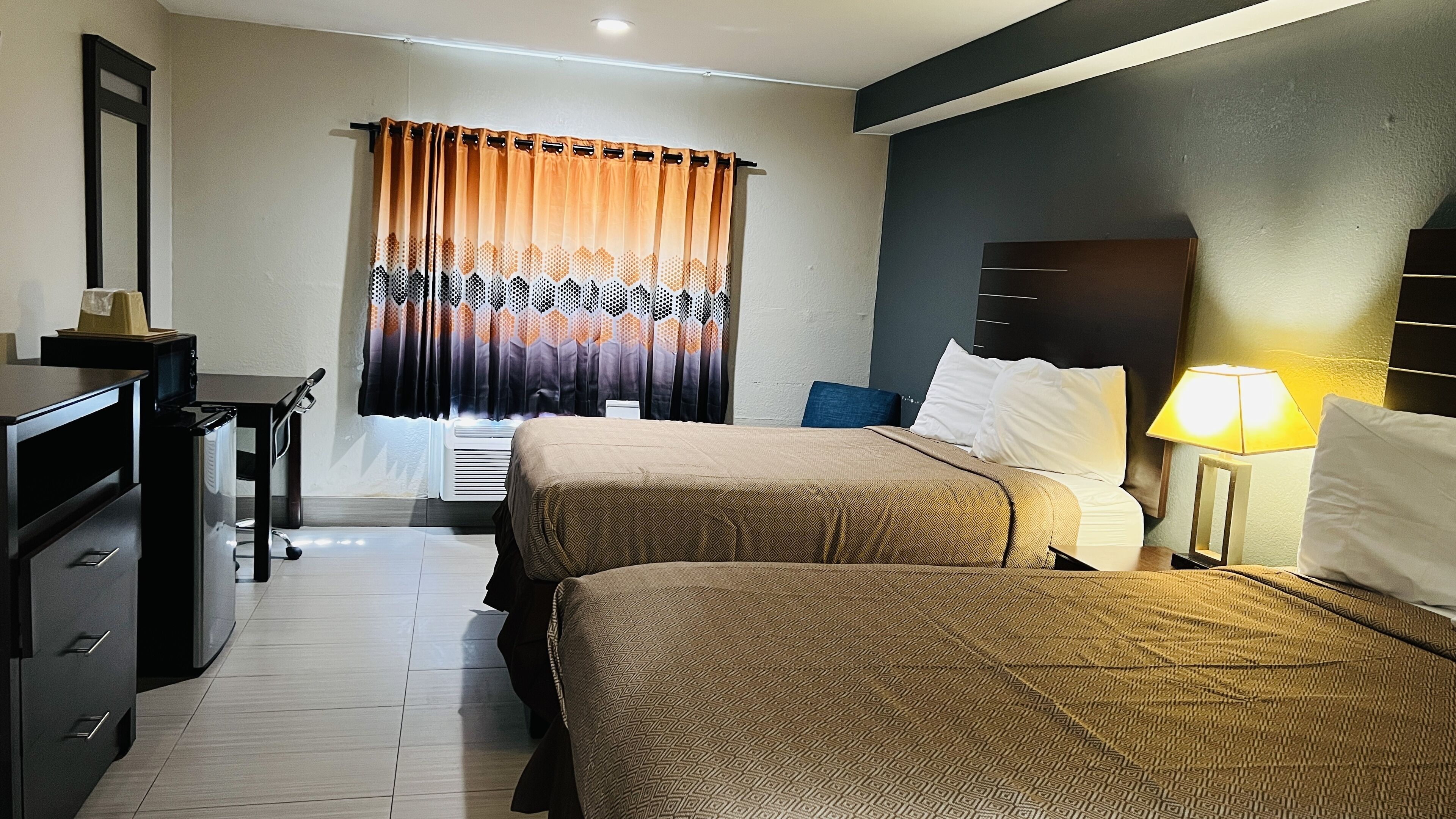 Regency Inn & Suites I-10 East Houston