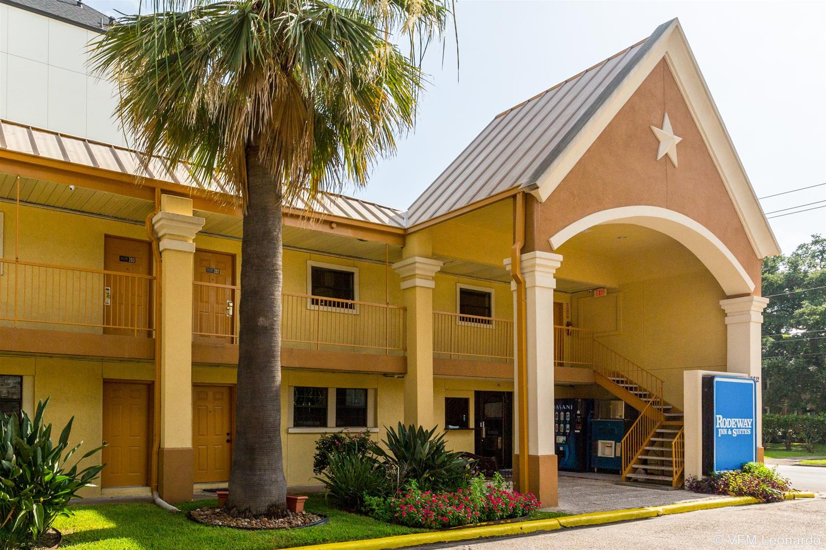 Rodway Inn & Suites Houston Medical Center