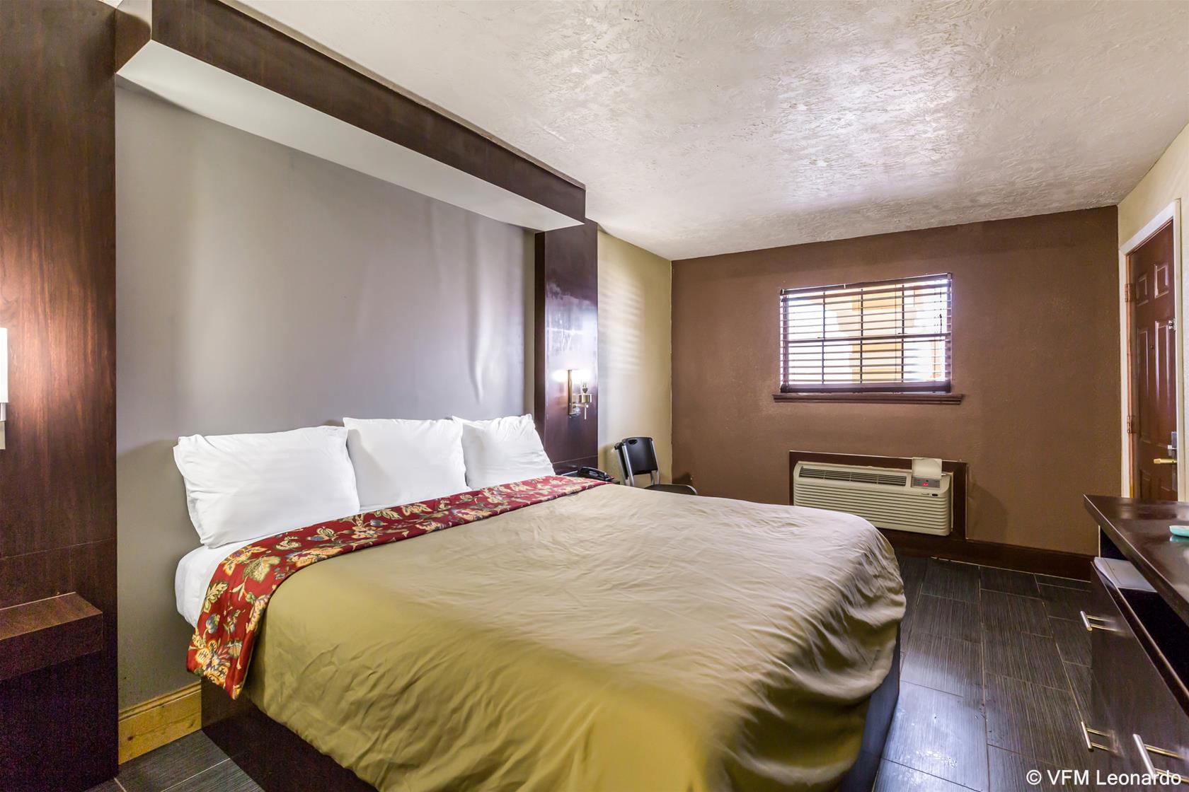 Rodway Inn & Suites Houston Medical Center