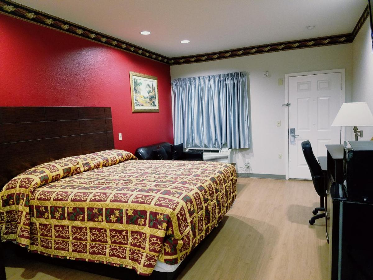 Scott Inn & Suites Houston