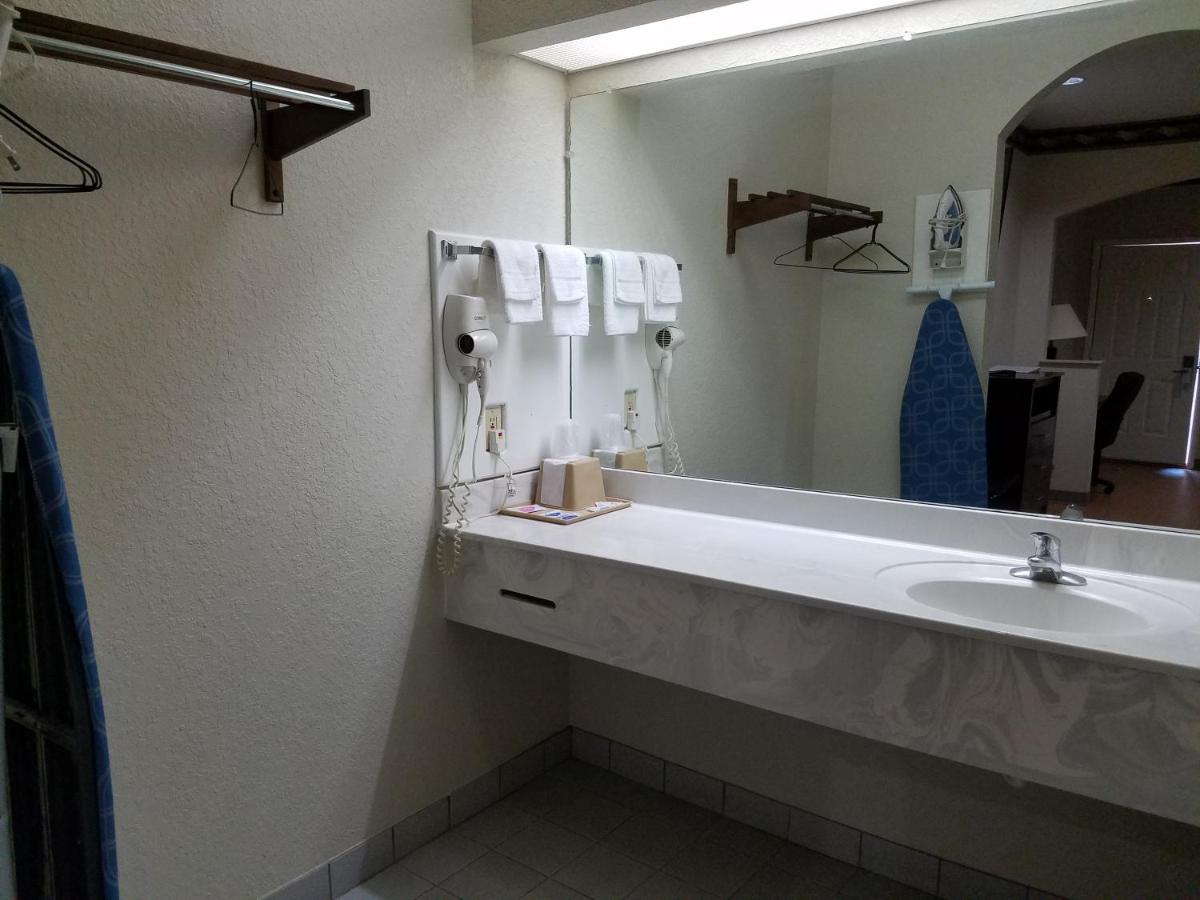 Scott Inn & Suites Houston