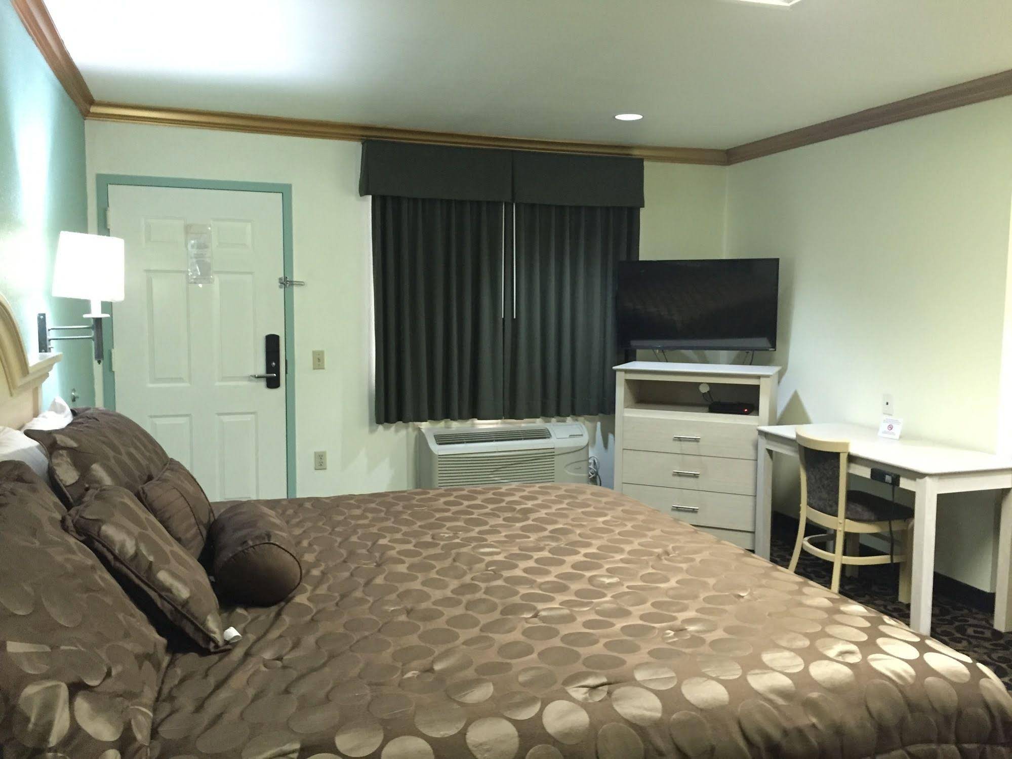 Scottish Inns & Suites Reliant Park/Texas Medical Center