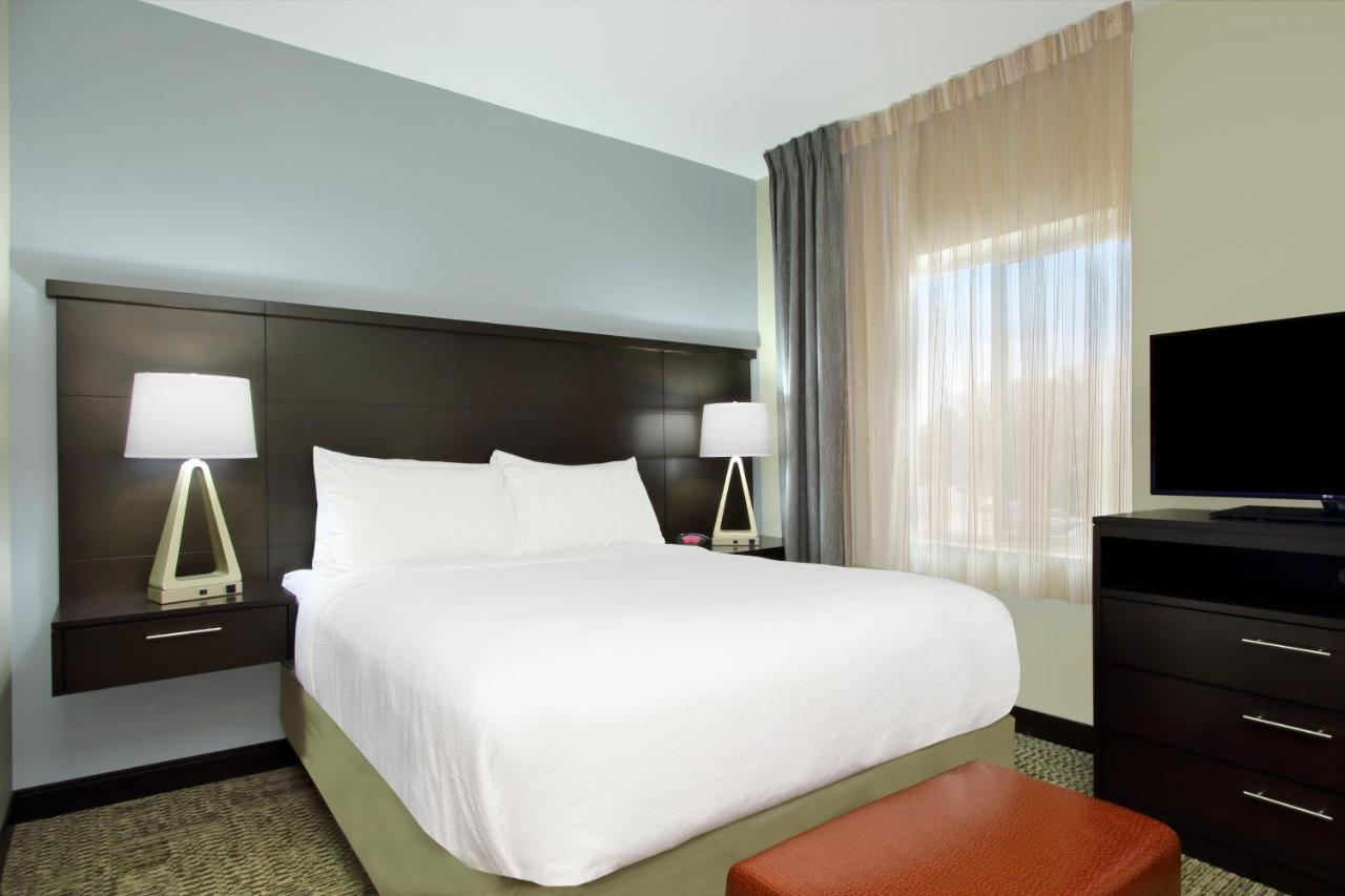 Staybridge Suites Houston - Medical Center