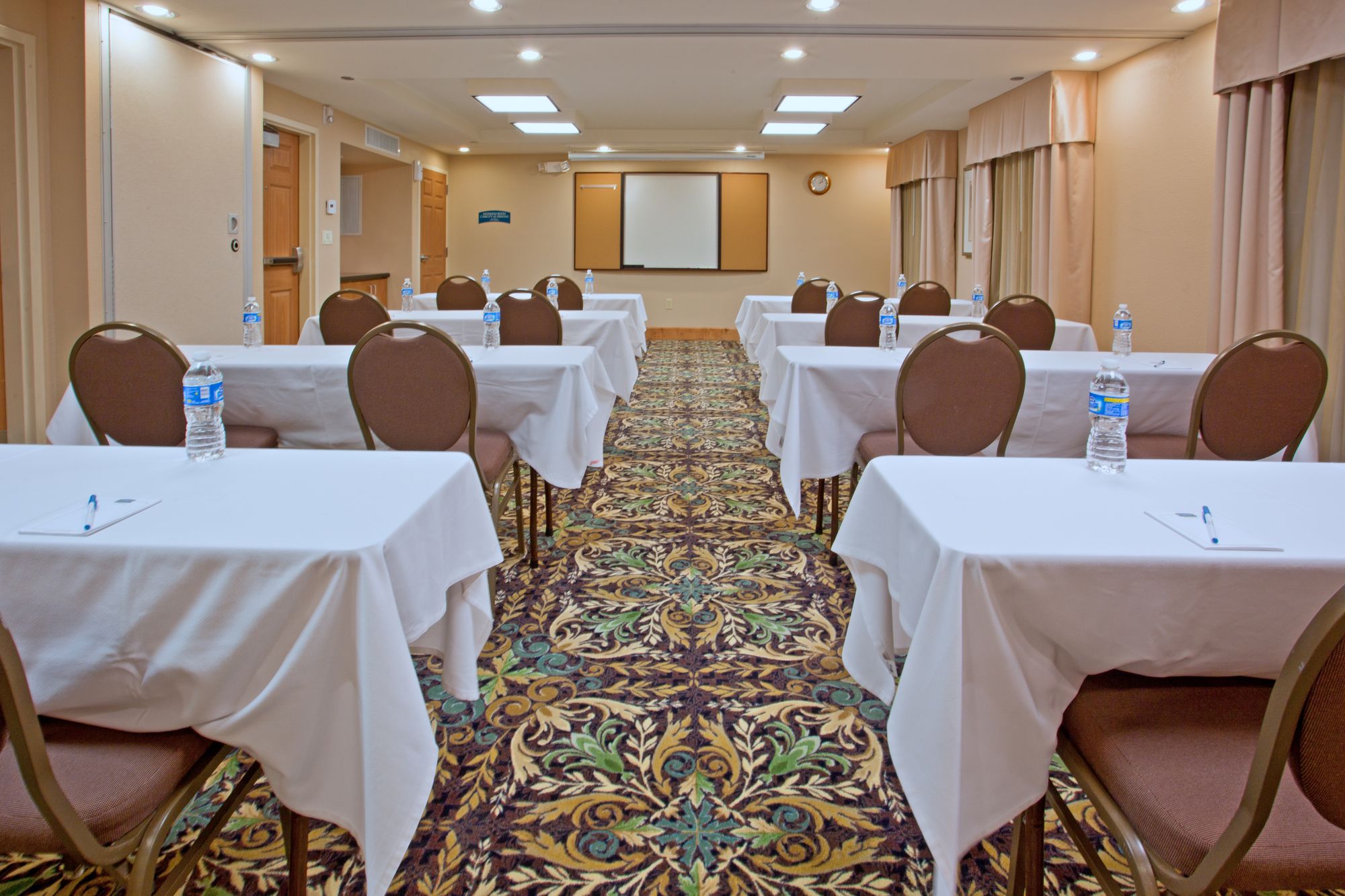 Staybridge Suites Houston West/Energy Corridor