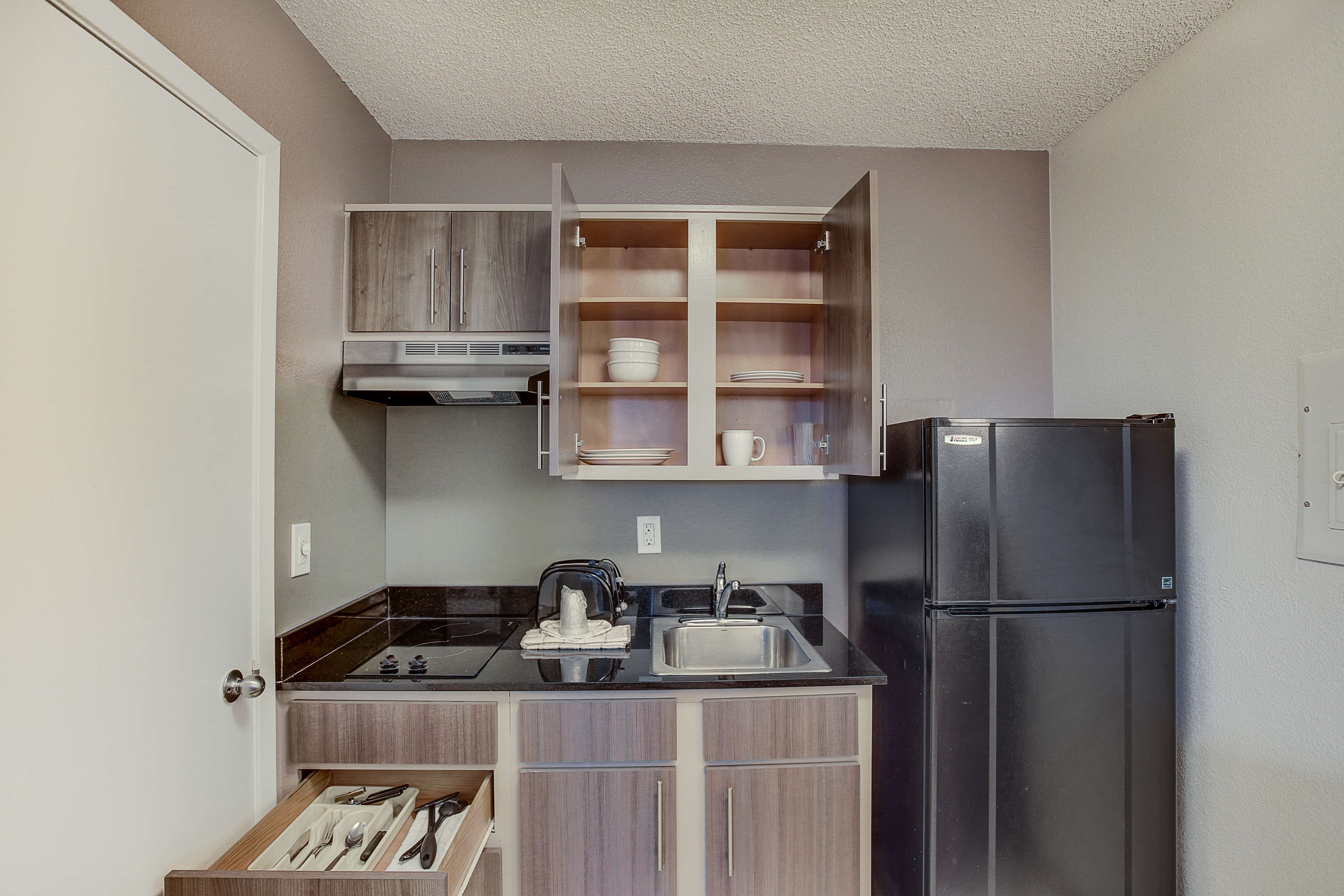 Studio 6 Houston West