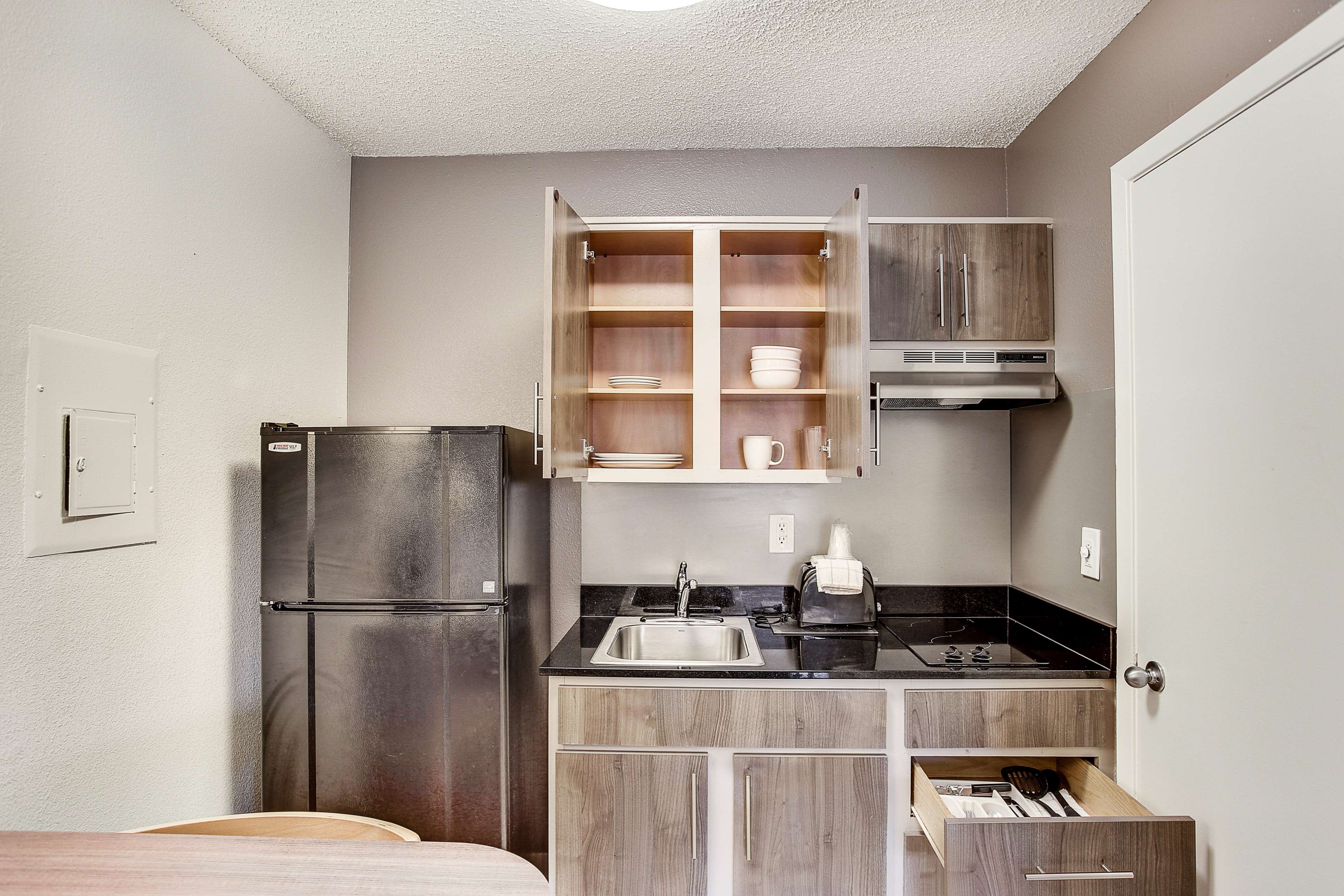 Studio 6 Houston West