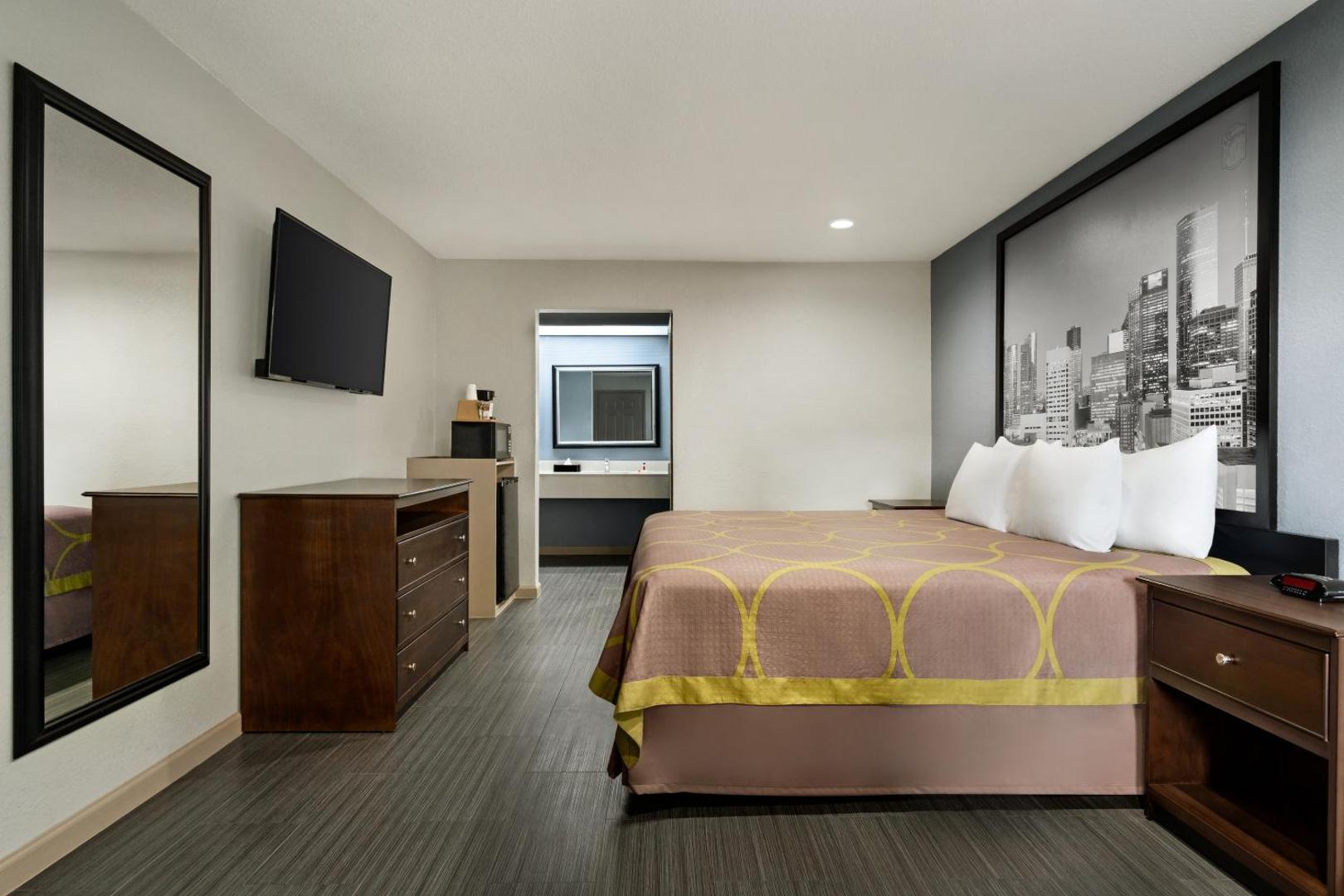 Crystal Inn By OYO Northeast Houston I-610