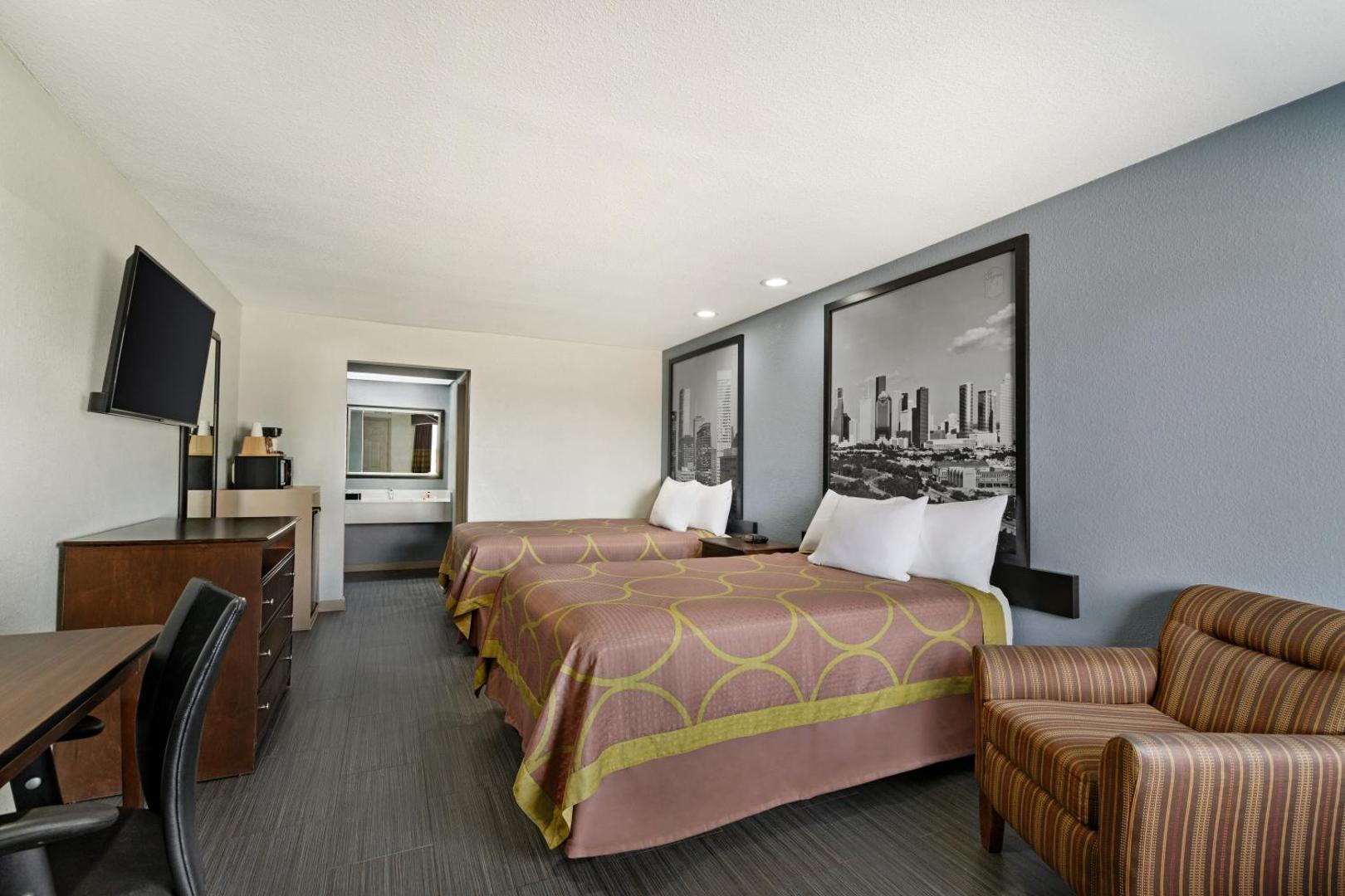 Crystal Inn By OYO Northeast Houston I-610