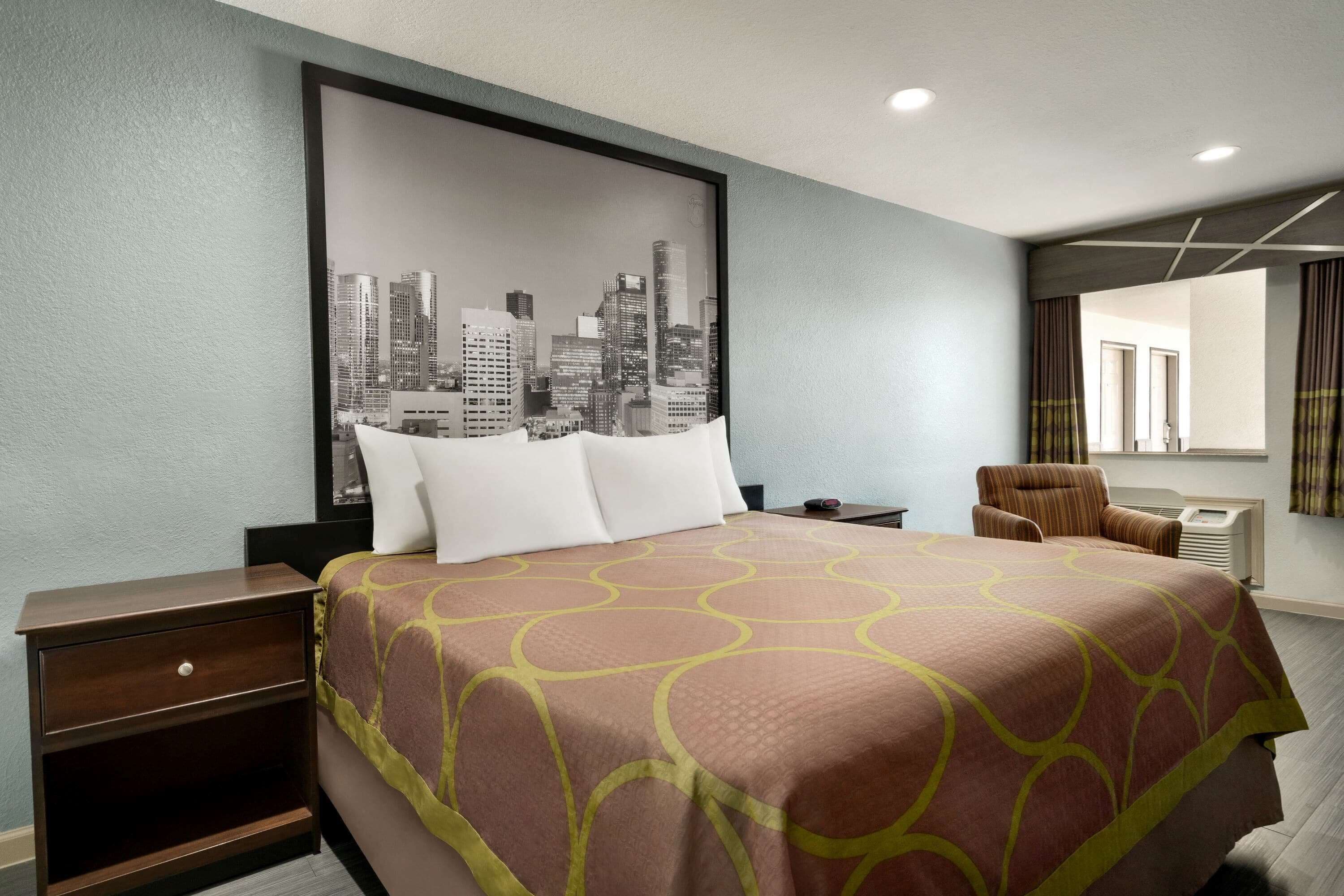 Crystal Inn By OYO Northeast Houston I-610