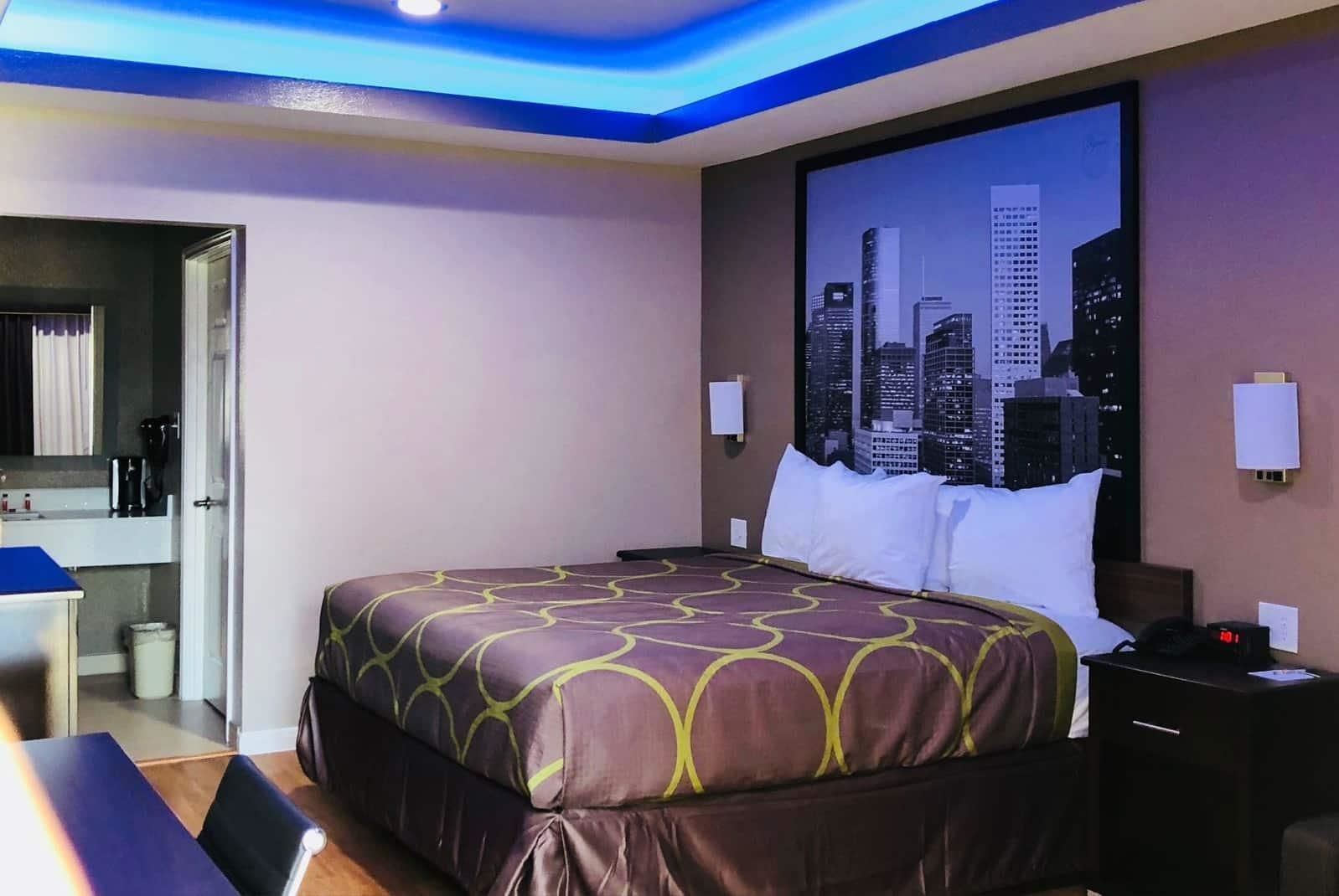 Super 8 by Wyndham Houston Northwest Cypress