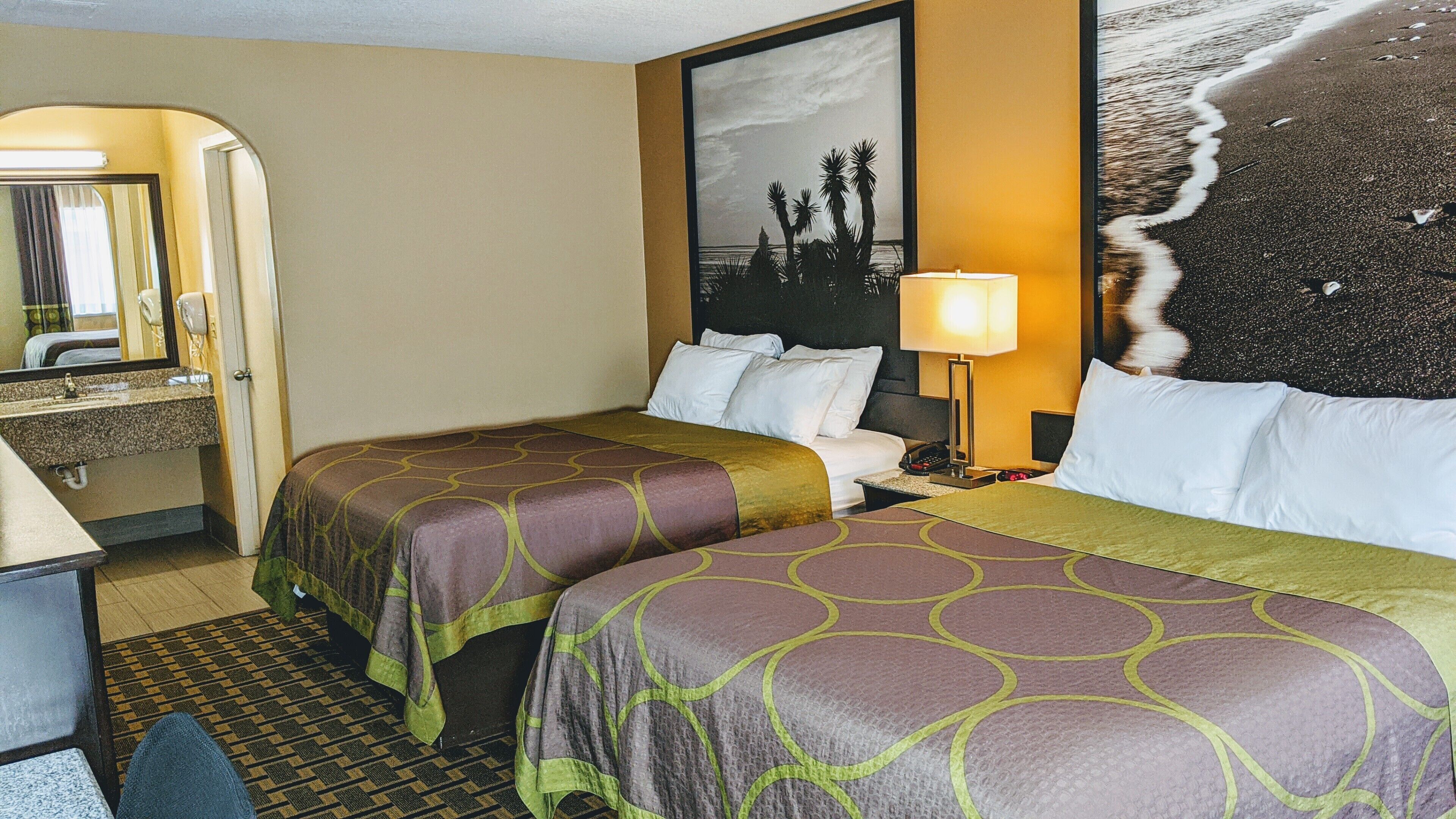 Super 8 by Wyndham Houston/Willowbrook/Hwy 249