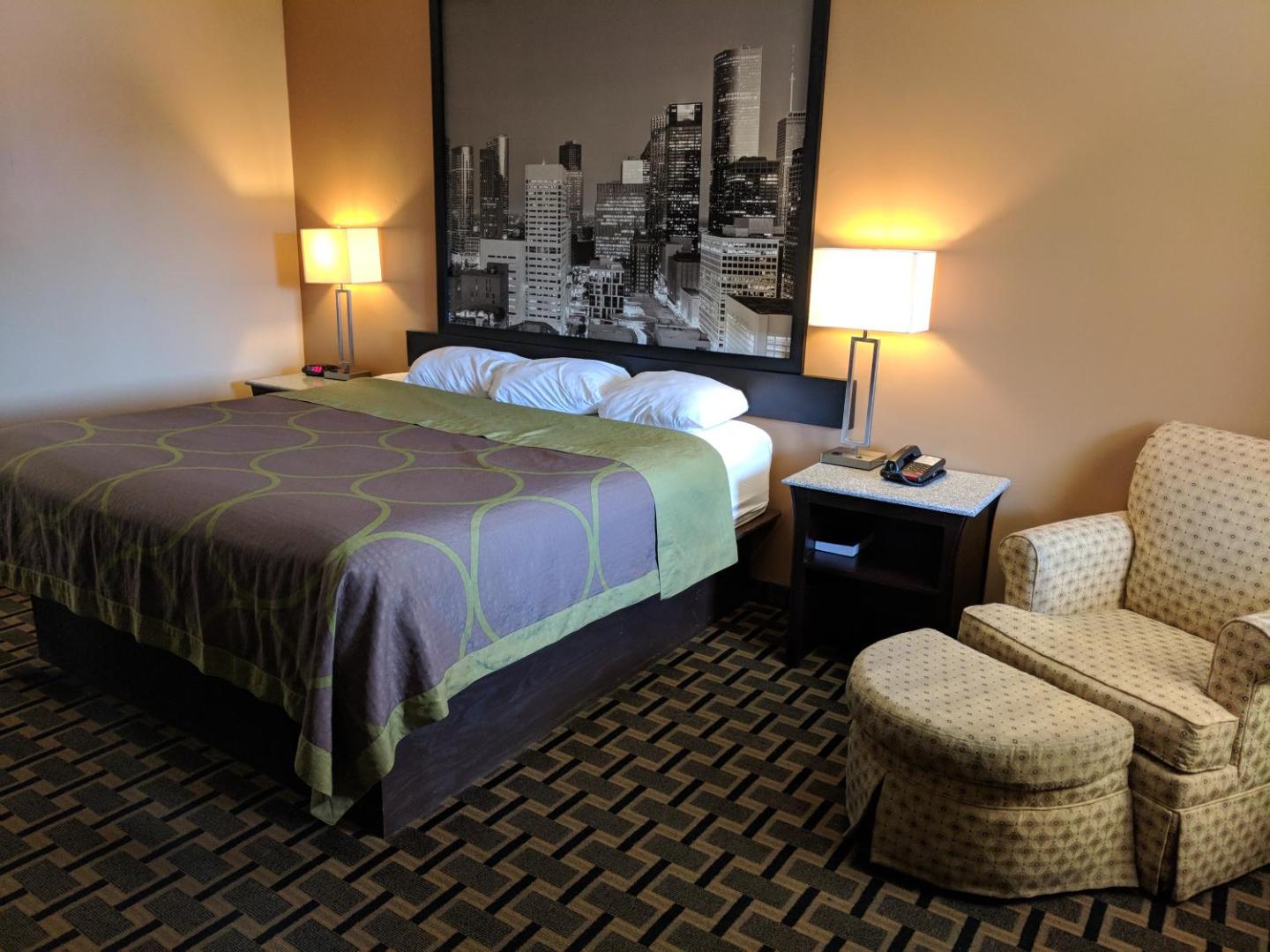 Super 8 by Wyndham Houston/Willowbrook/Hwy 249