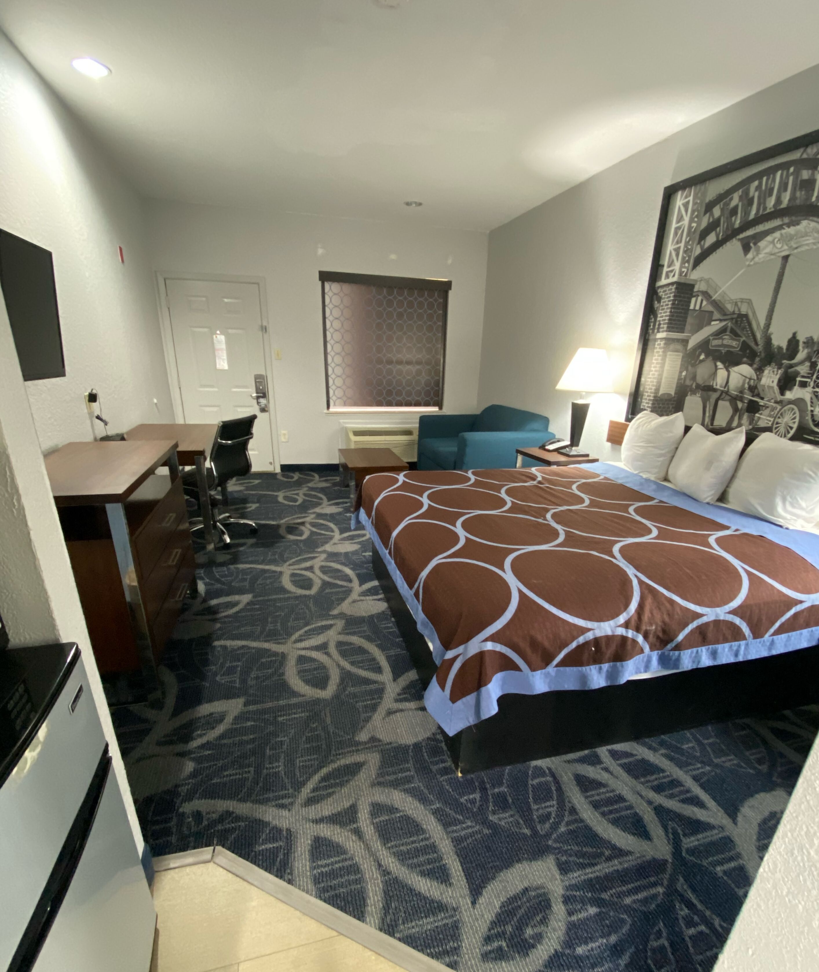 Super 8 by Wyndham Houston Hobby Airport South