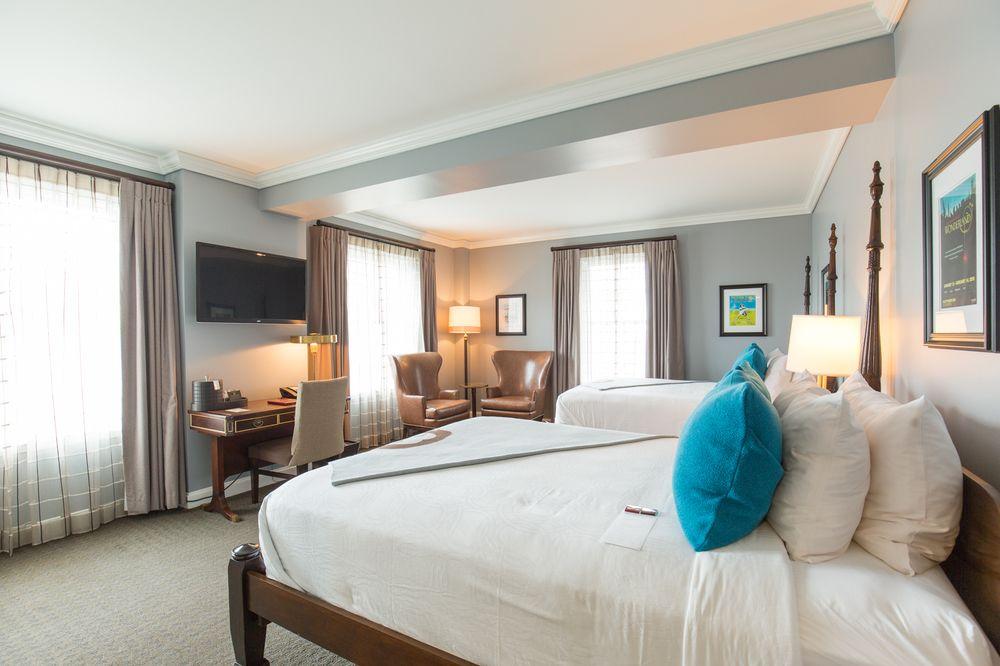 The Lancaster Hotel