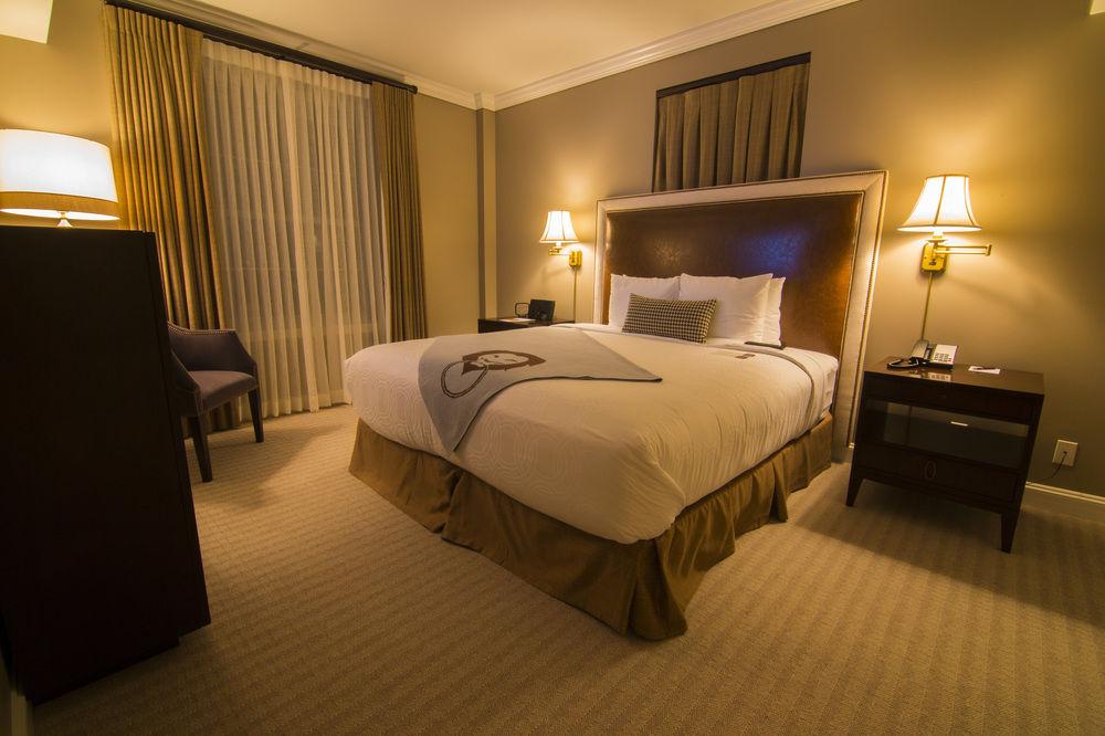 The Lancaster Hotel