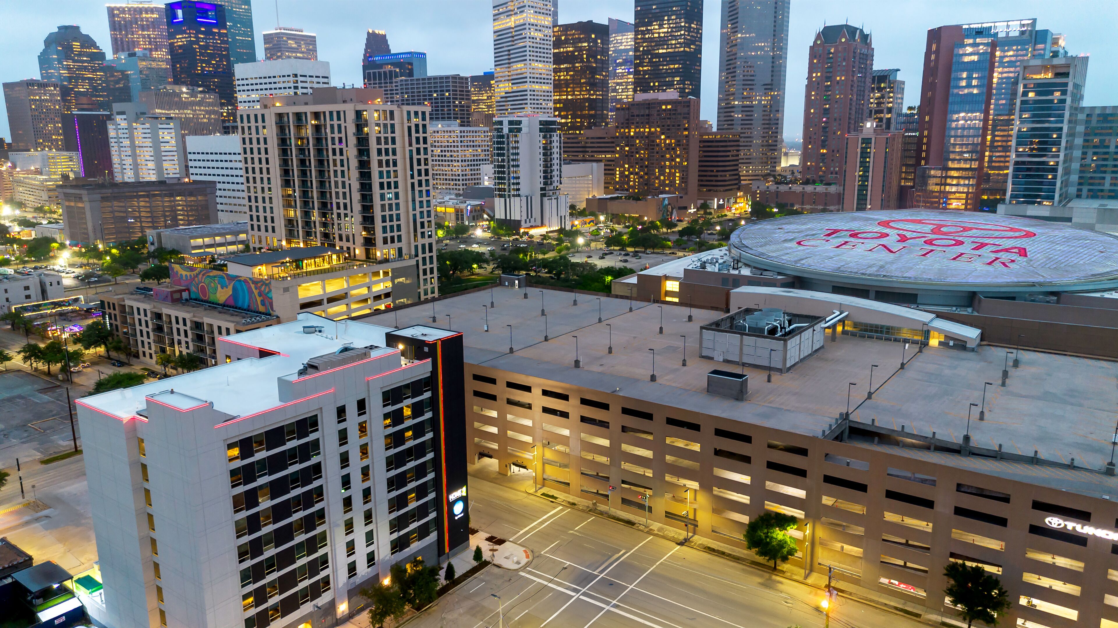 Tru by Hilton Houston Downtown Convention Center