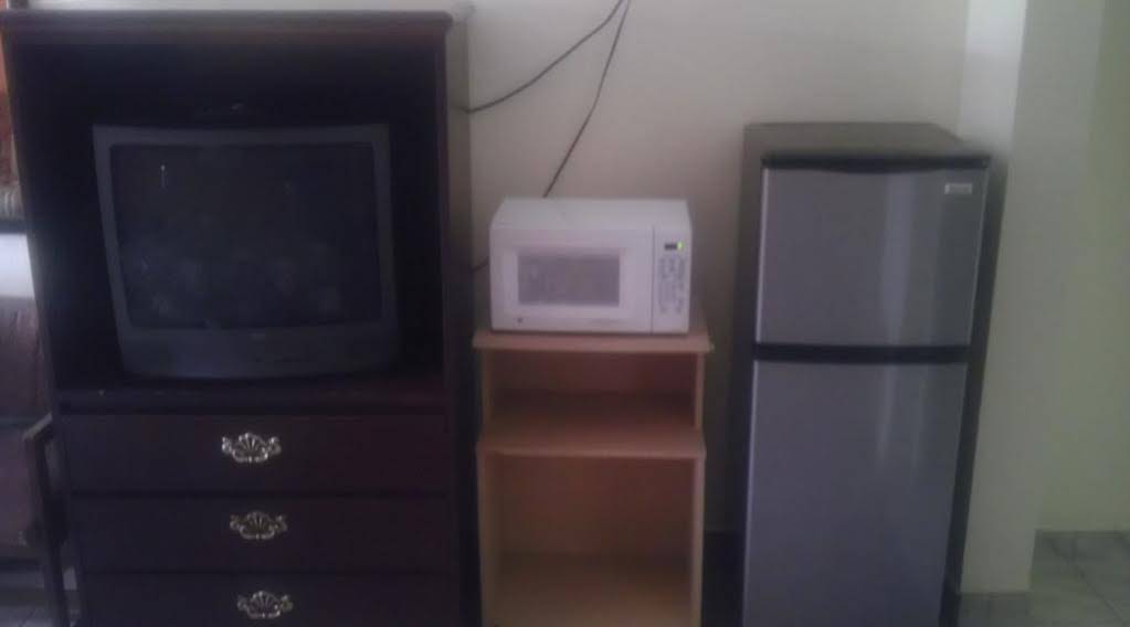 Tweetys 9 Diamond Inn