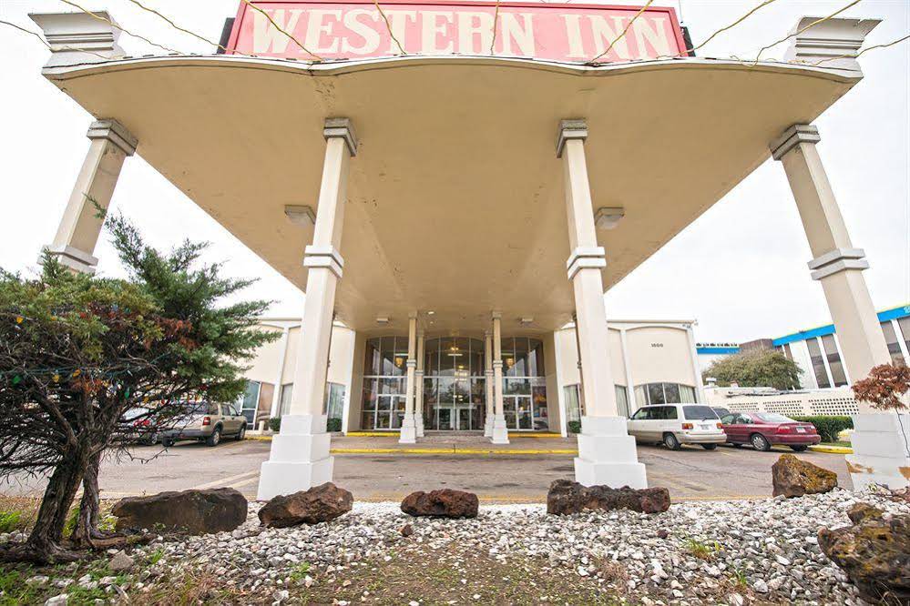 Western Inn