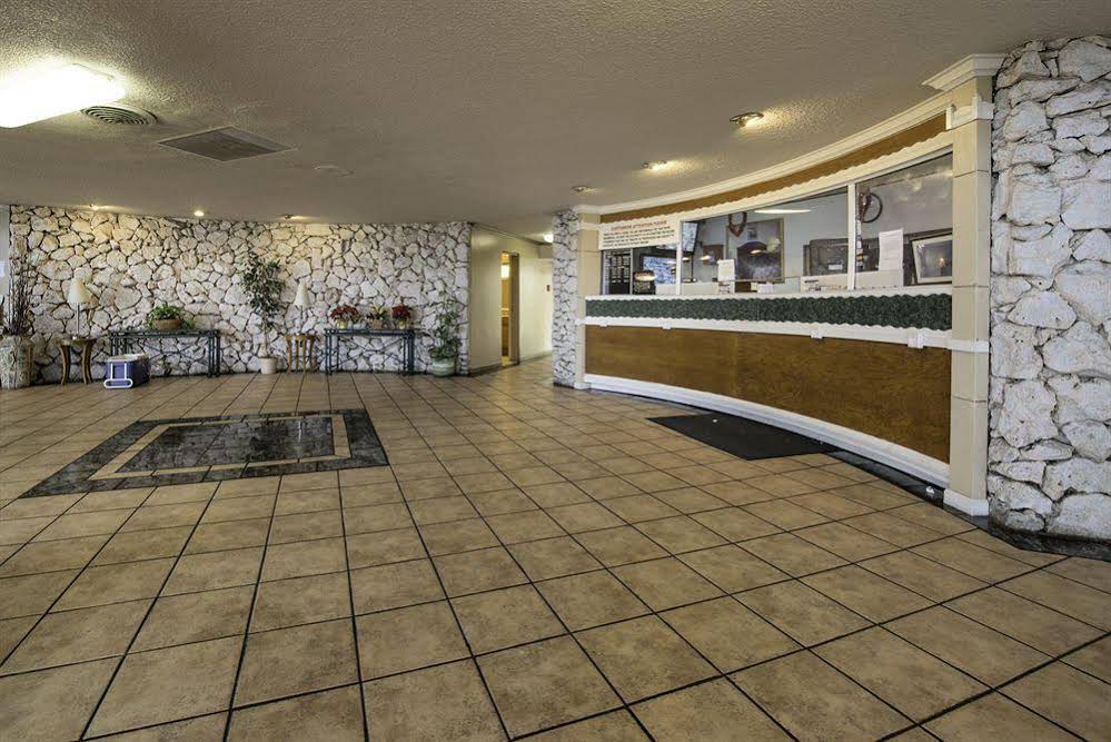 Western Inn