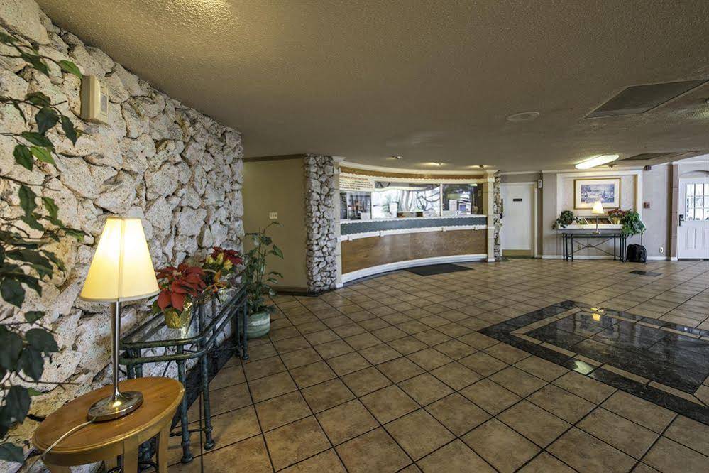 Western Inn