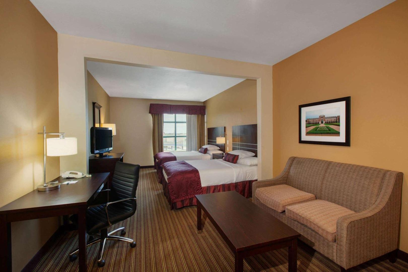 Wingate by Wyndham Houston / Willowbrook