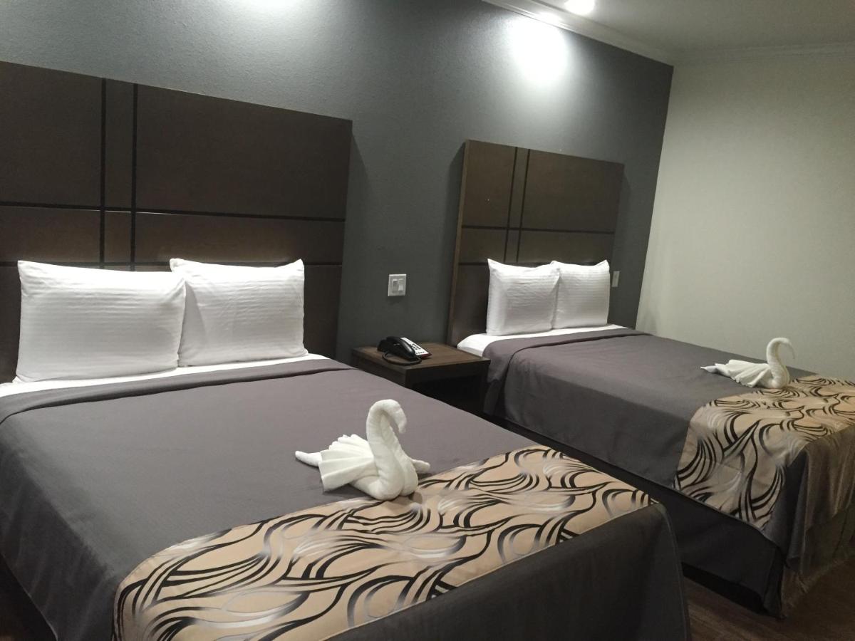 Americas Inn & Suites IAH North