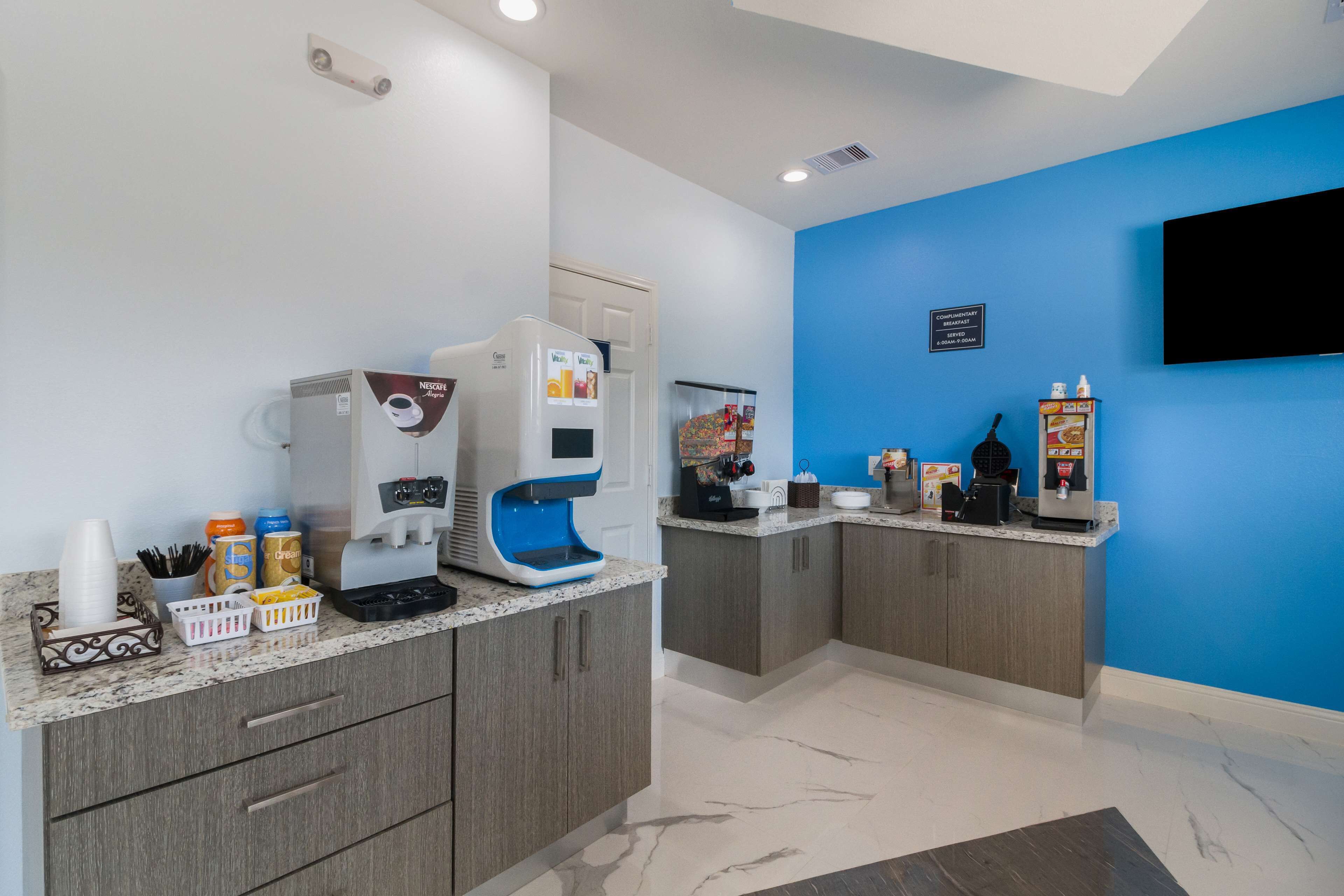 Americas Best Value Inn Aldine Westfield