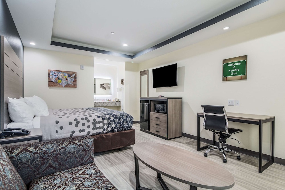 Econo Lodge Inn & Suites Humble Fm1960 - Iah Airport