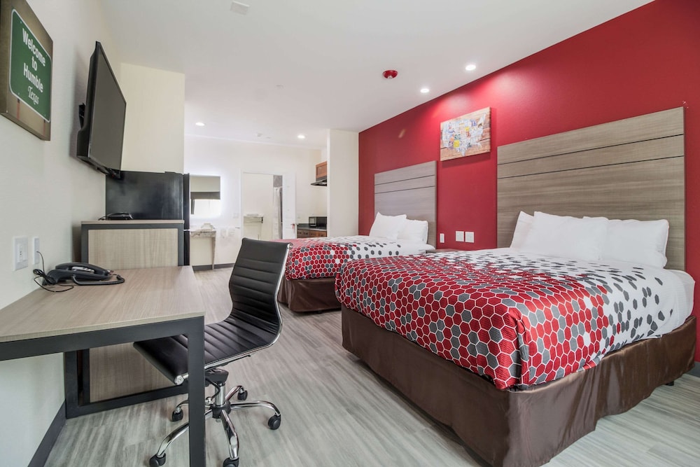 Econo Lodge Inn & Suites Humble Fm1960 - Iah Airport