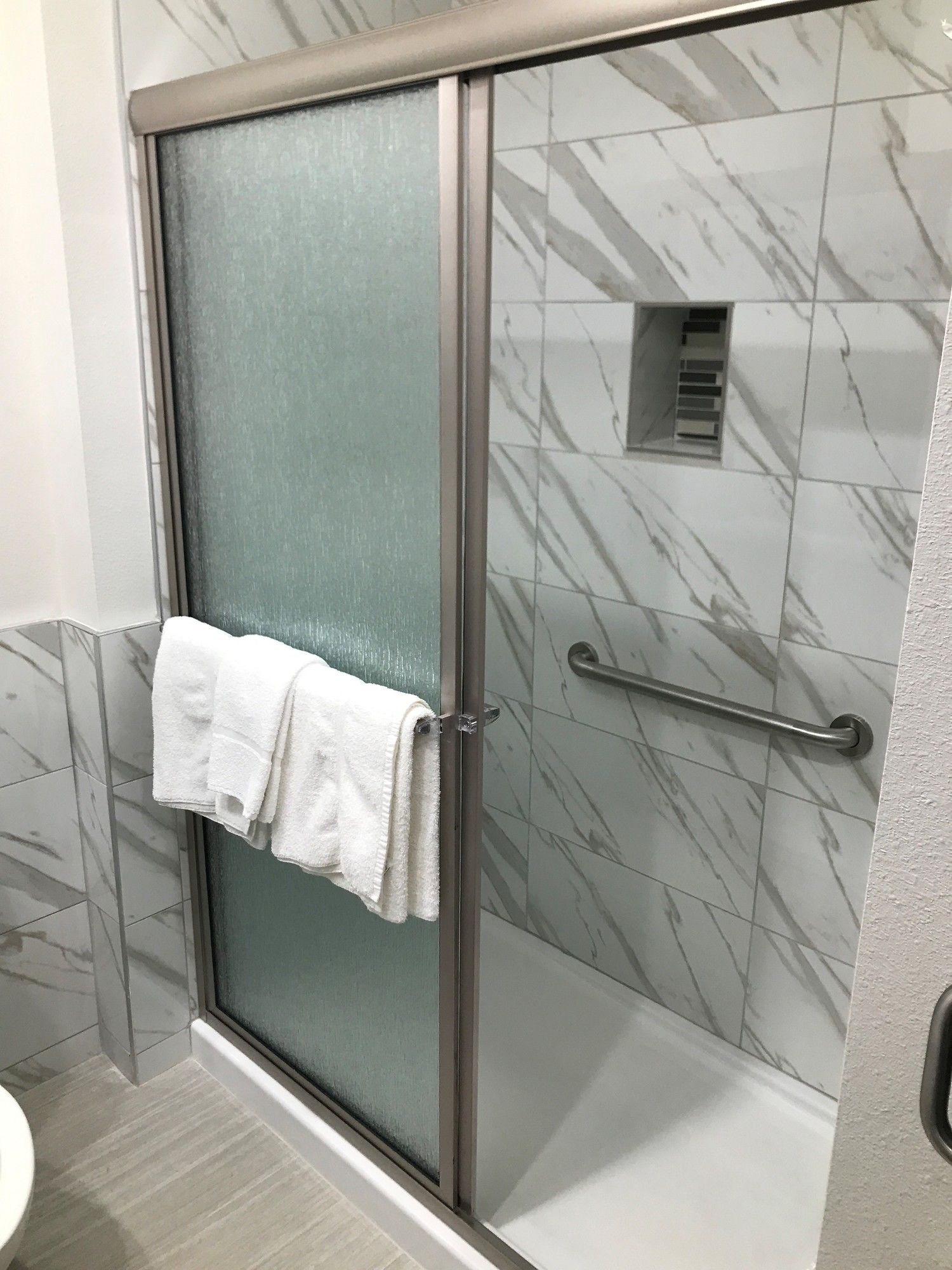 Grand Villa Inn & Suites