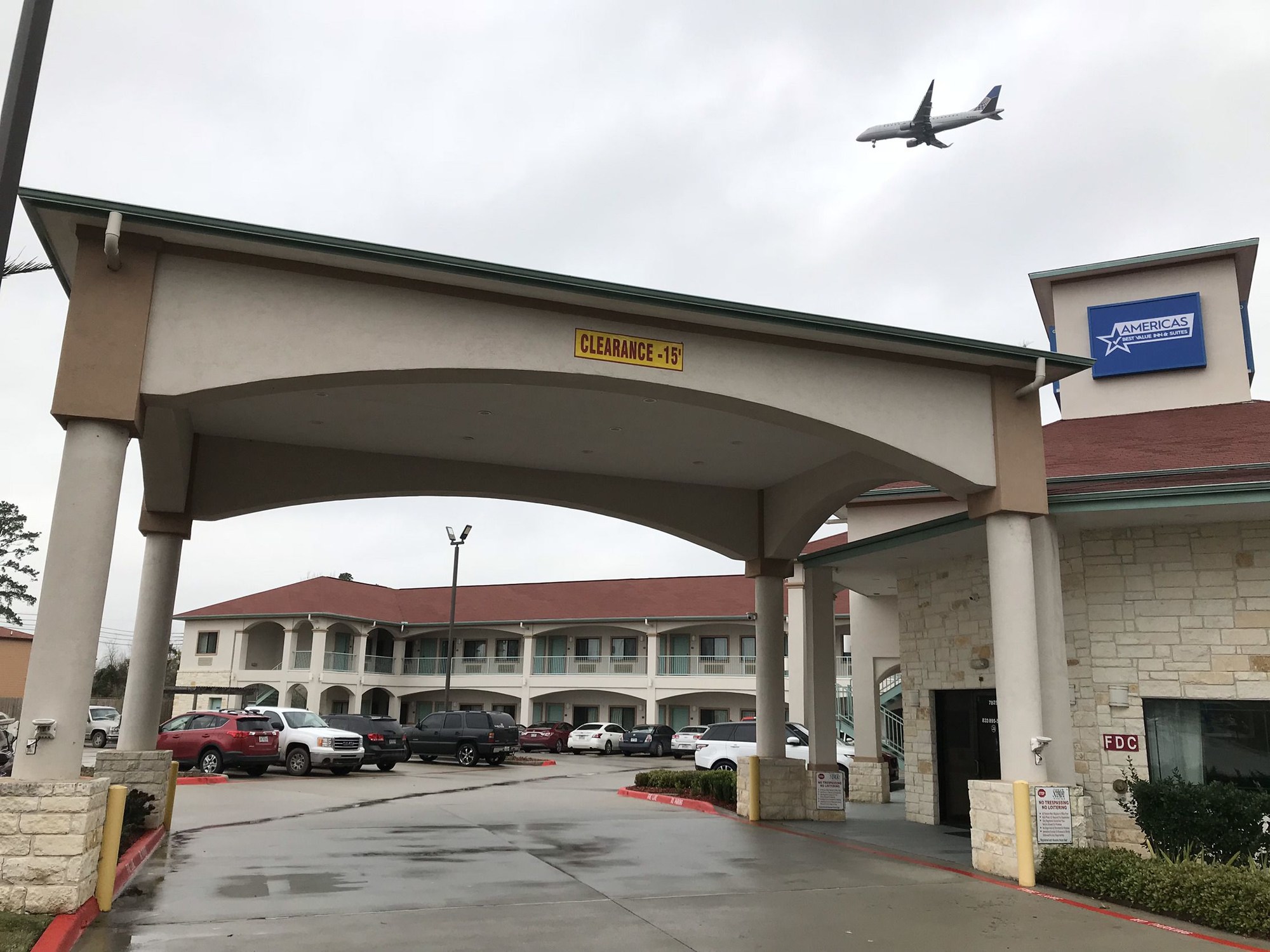 Americas Best Value Inn & Suites IAH Airport North
