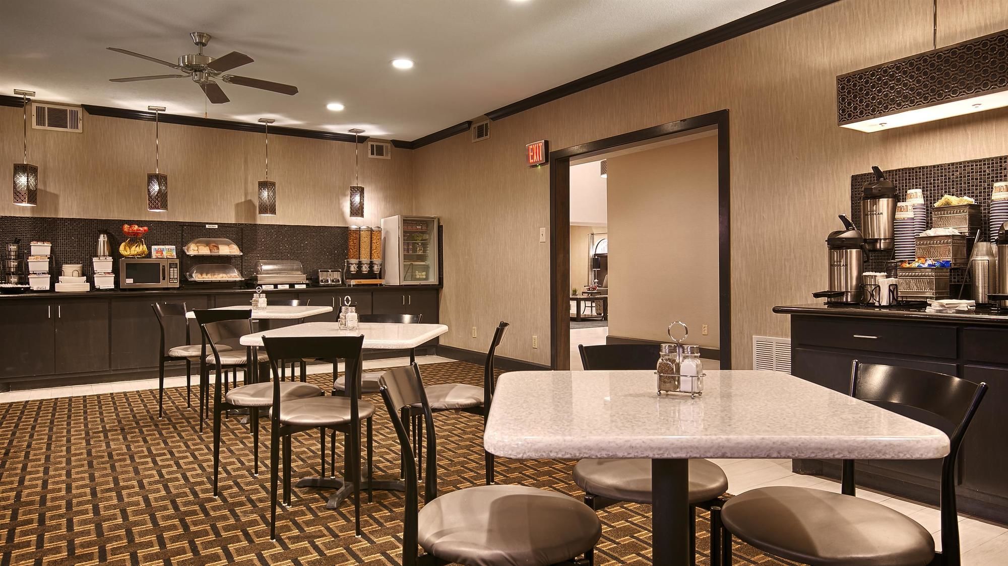 Best Western Huntsville Inn & Suites