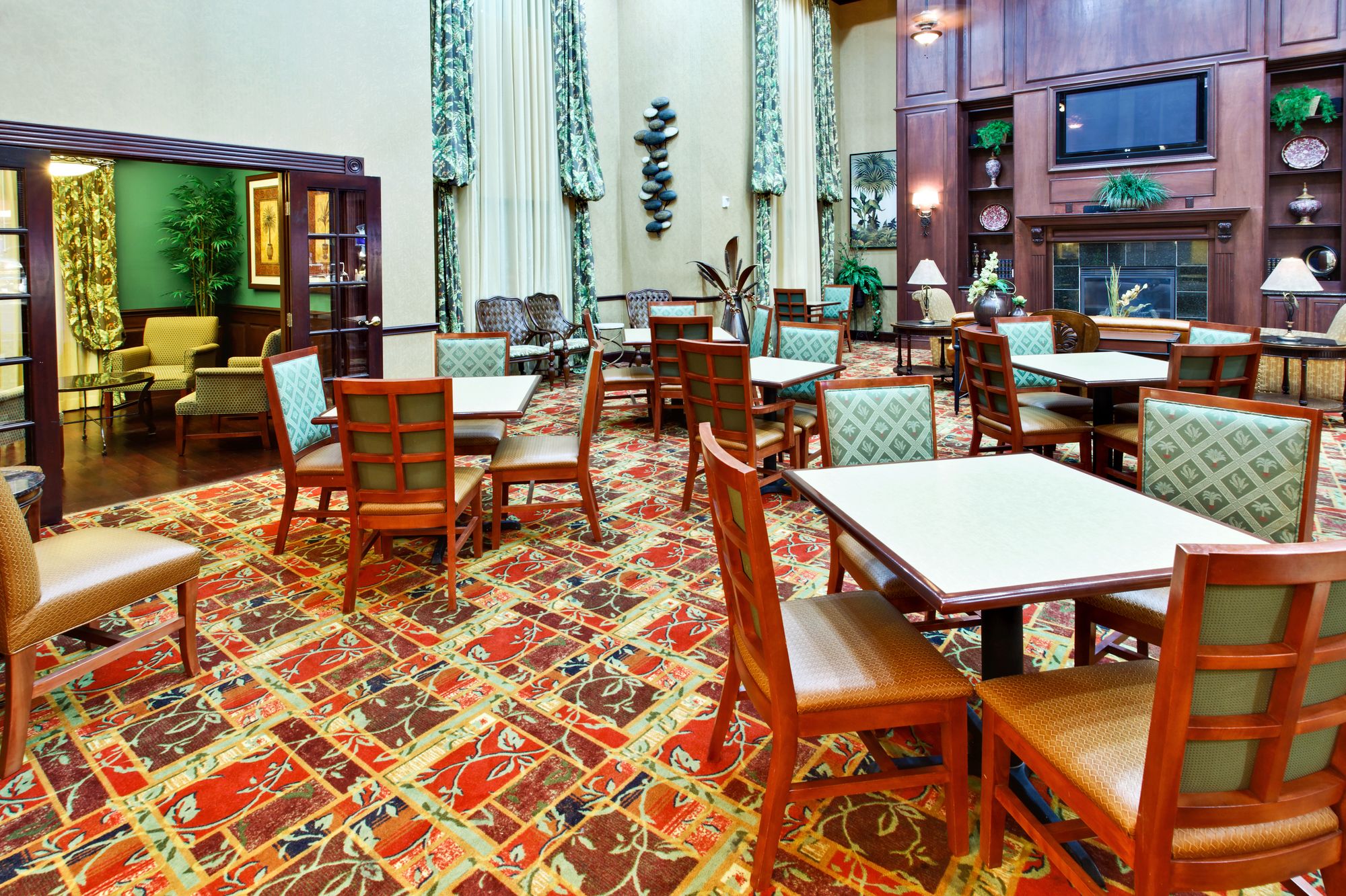 Holiday Inn Express Hotel & Suites West Hurst DFW Airport