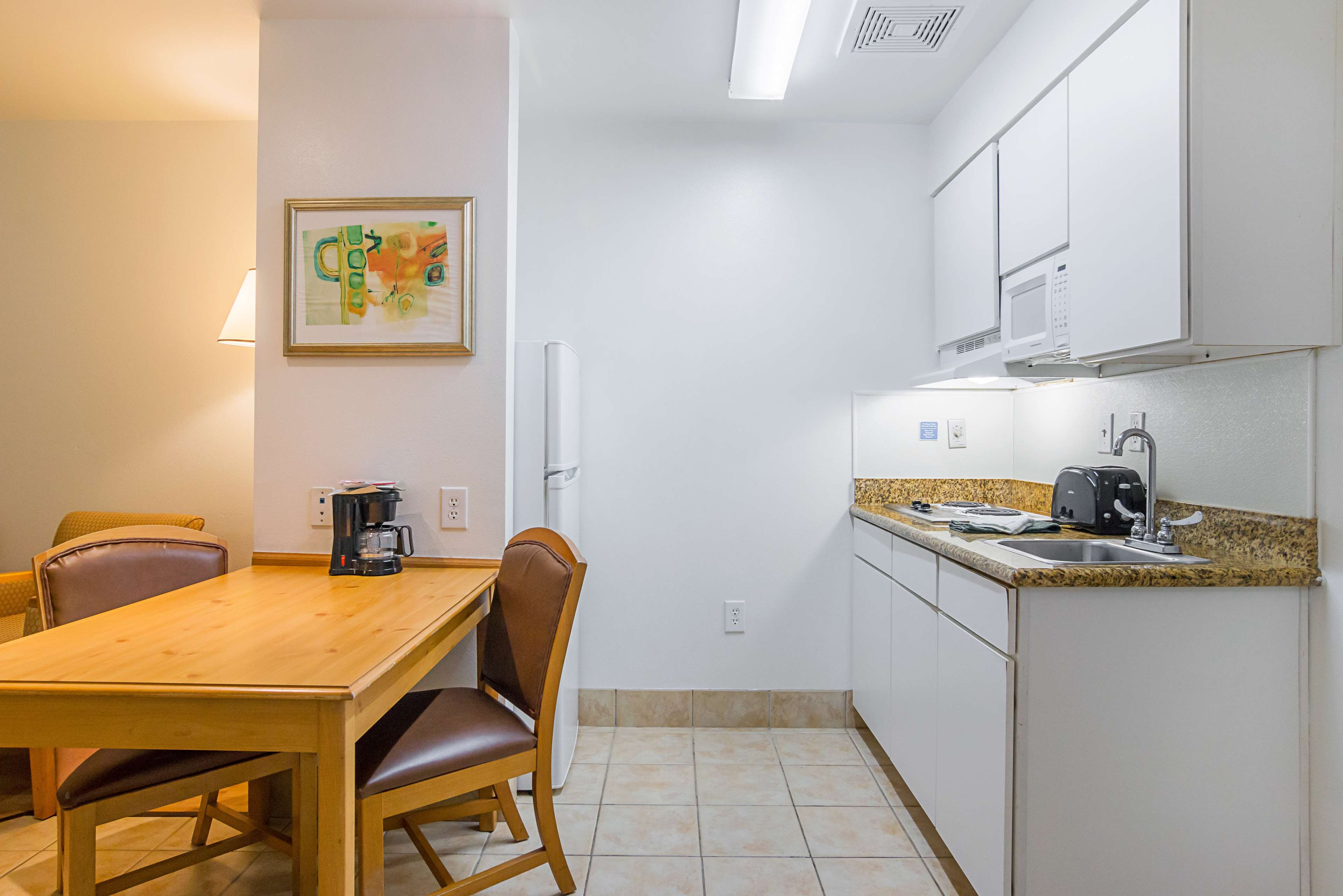 Studio 6 Ingleside