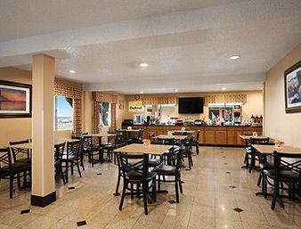 Days Inn by Wyndham Dallas Irving