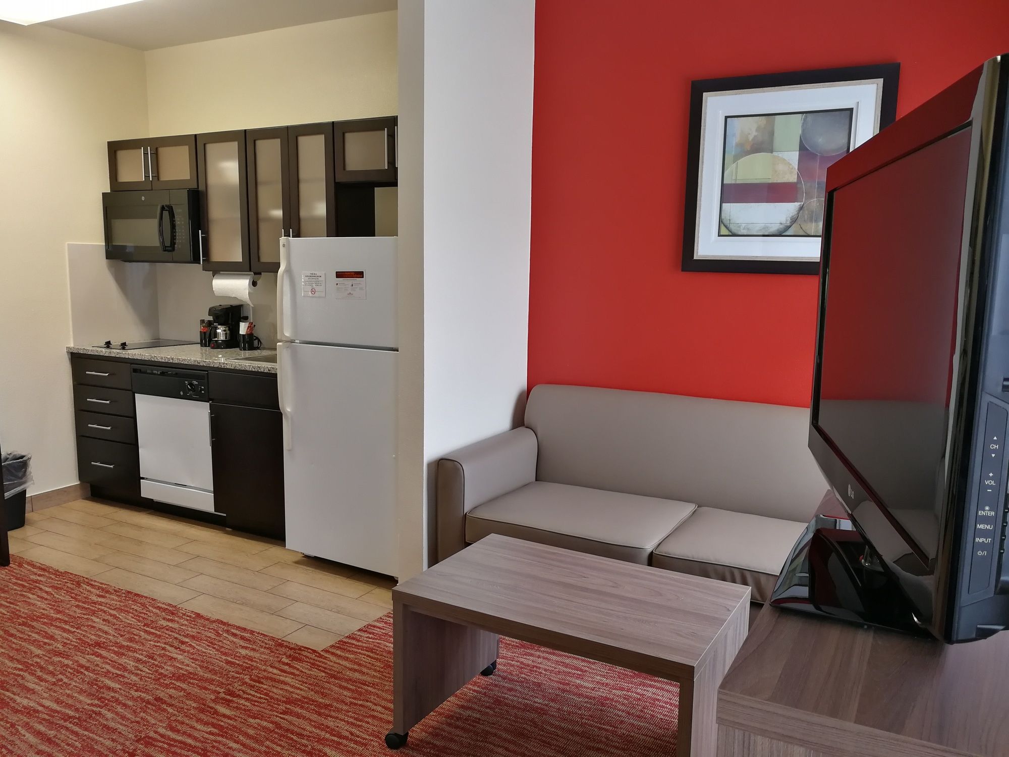 Hawthorn Suites By Wyndham Irving DFW South