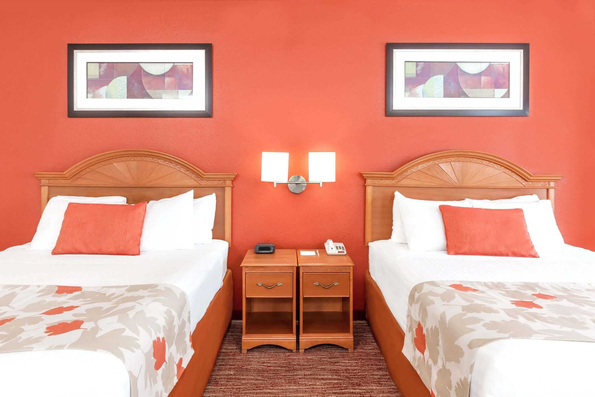Hawthorn Suites By Wyndham Irving DFW South