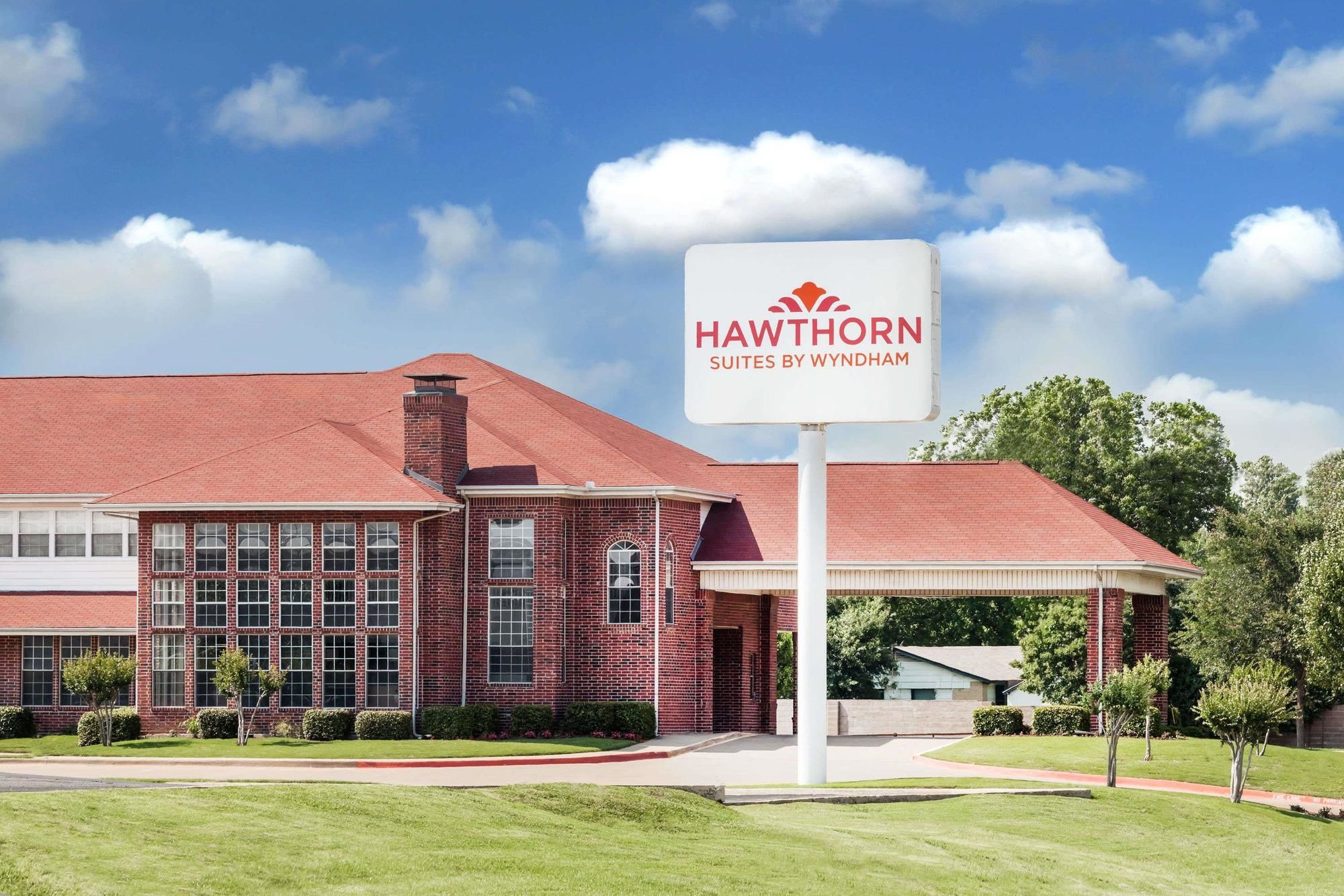 Hawthorn Suites By Wyndham Irving DFW South