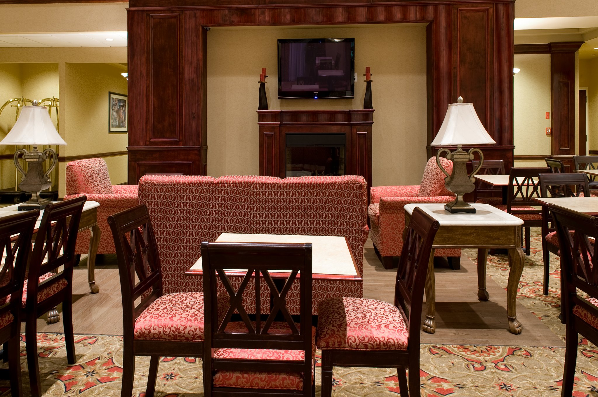 Holiday Inn Express Hotel & Suites Dallas Ft. Worth Airport South