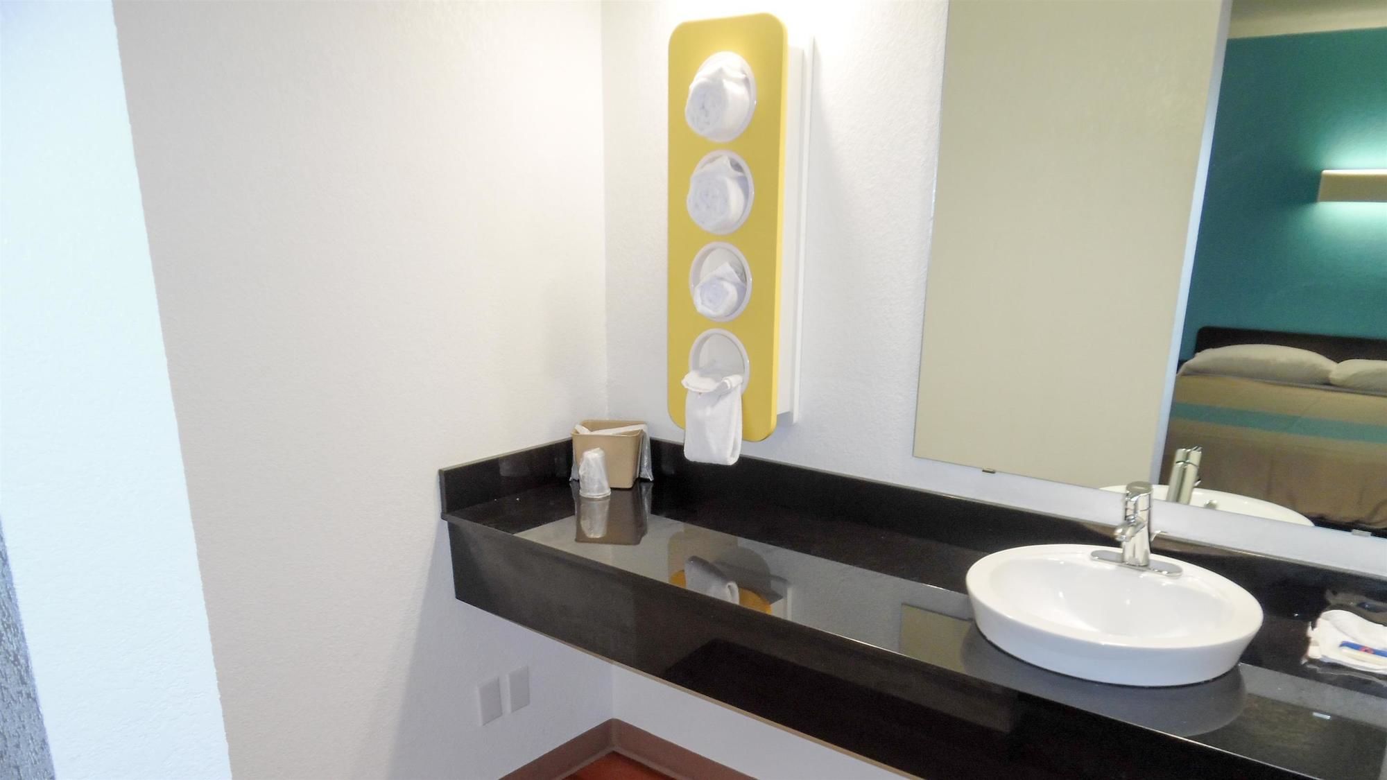Motel 6 Irving Tx Irving Dfw Airport East